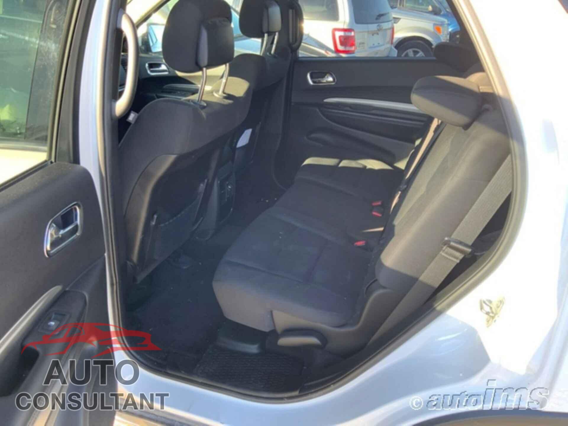 DODGE DURANGO 2017 - 1C4RDJAG8HC918232