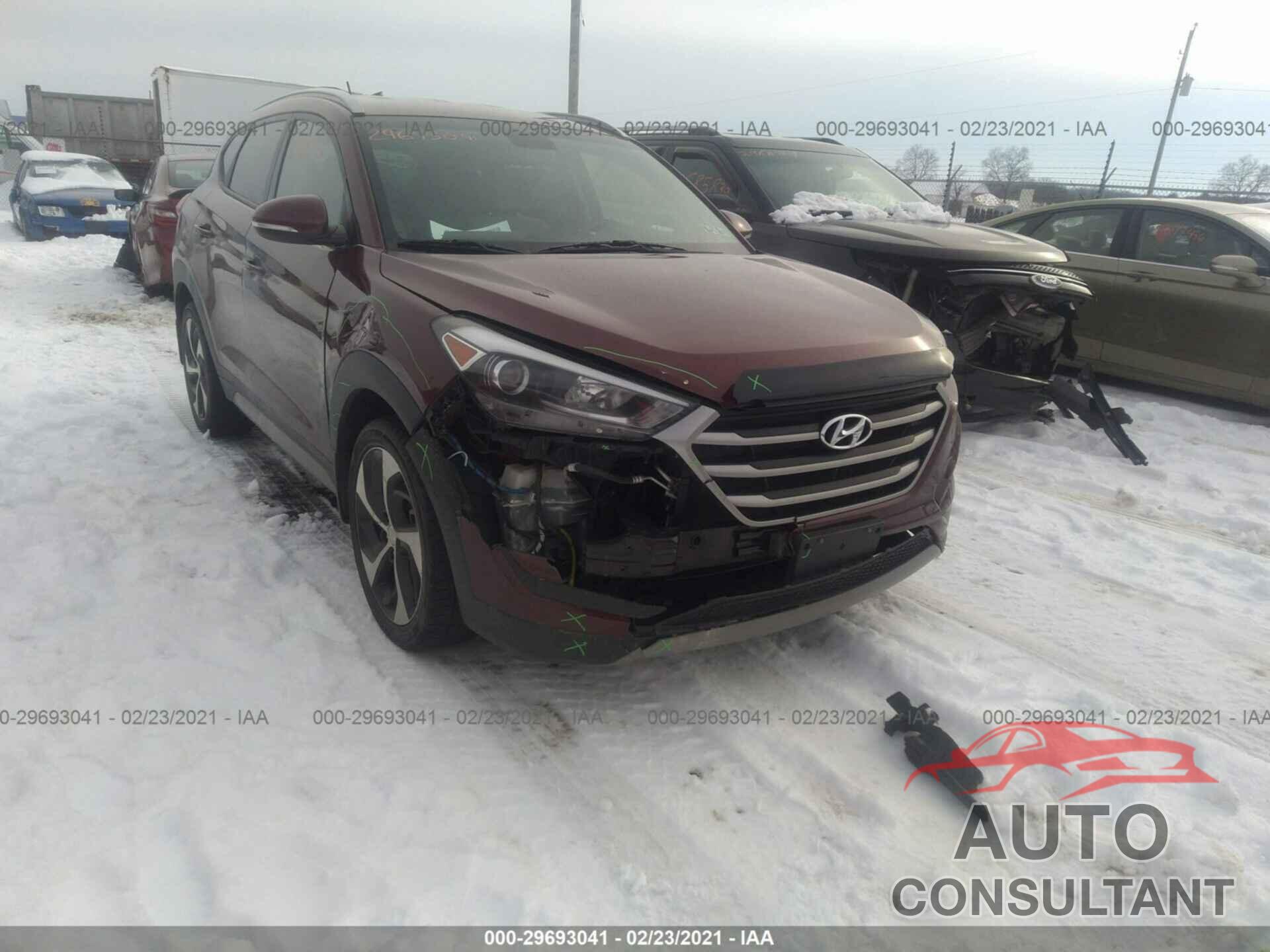 HYUNDAI TUCSON 2017 - KM8J3CA28HU339957