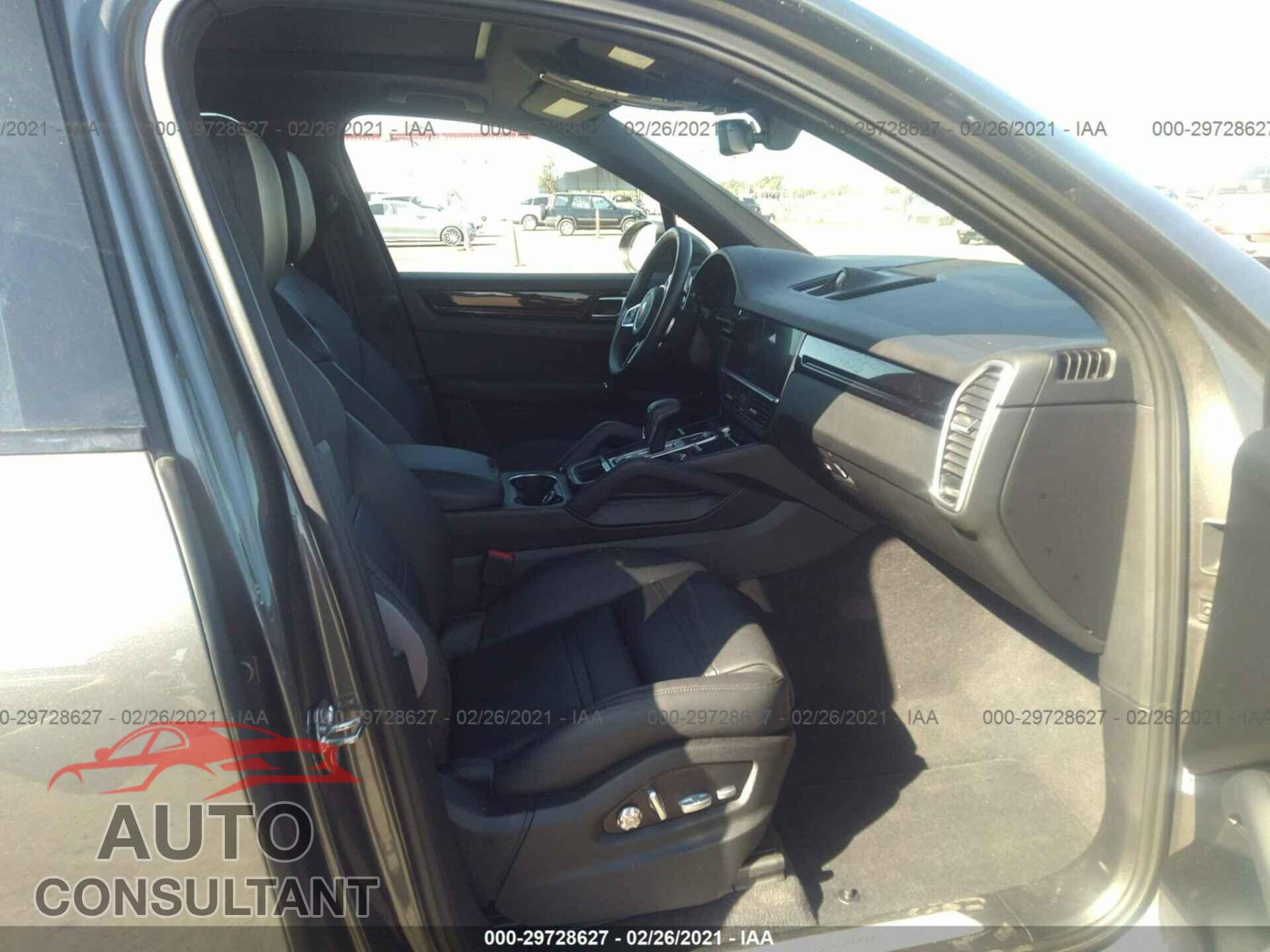 PORSCHE CAYENNE 2020 - WP1AA2AY9LDA00334