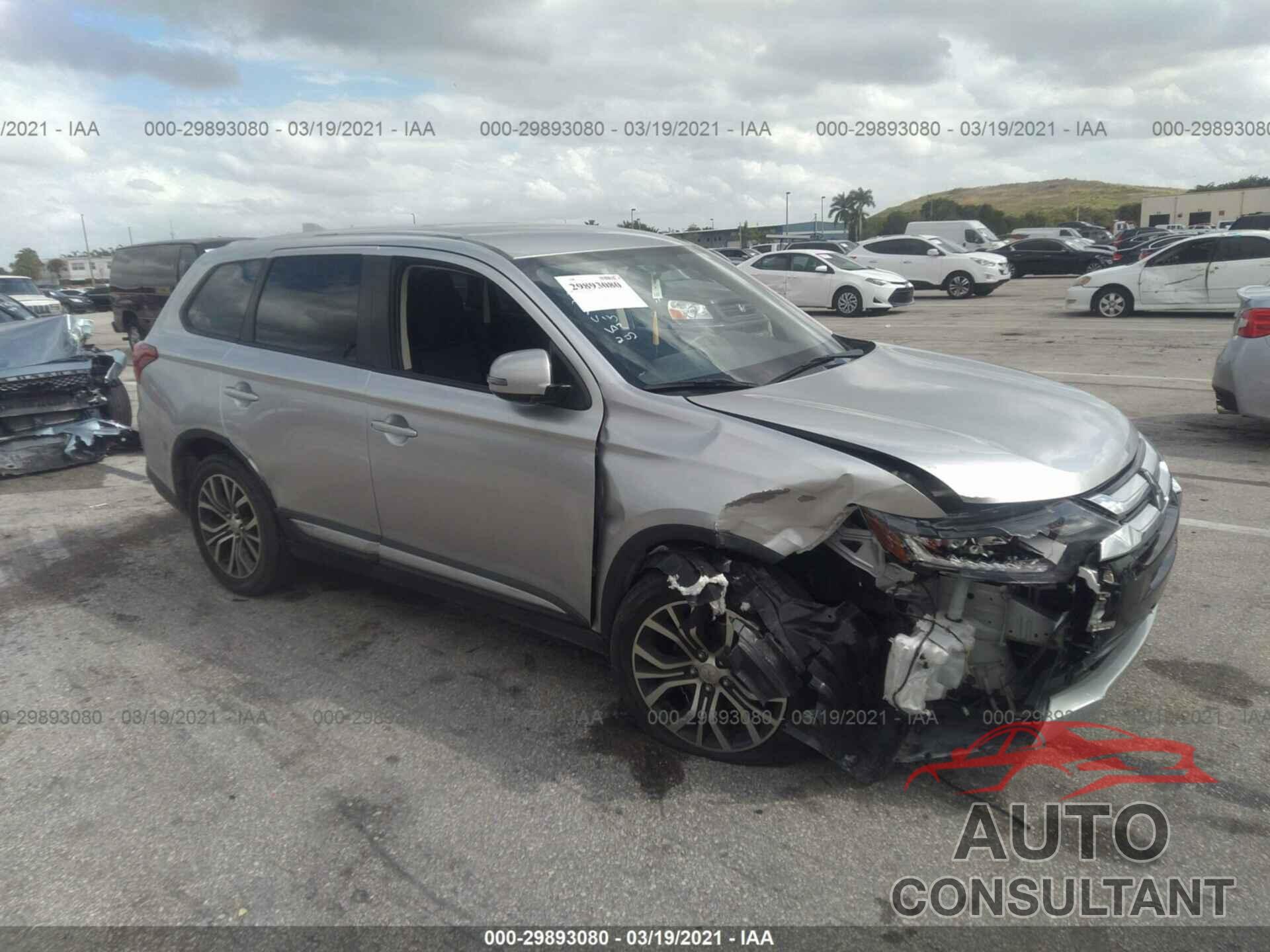 MITSUBISHI OUTLANDER 2018 - JA4AD3A34JZ003977