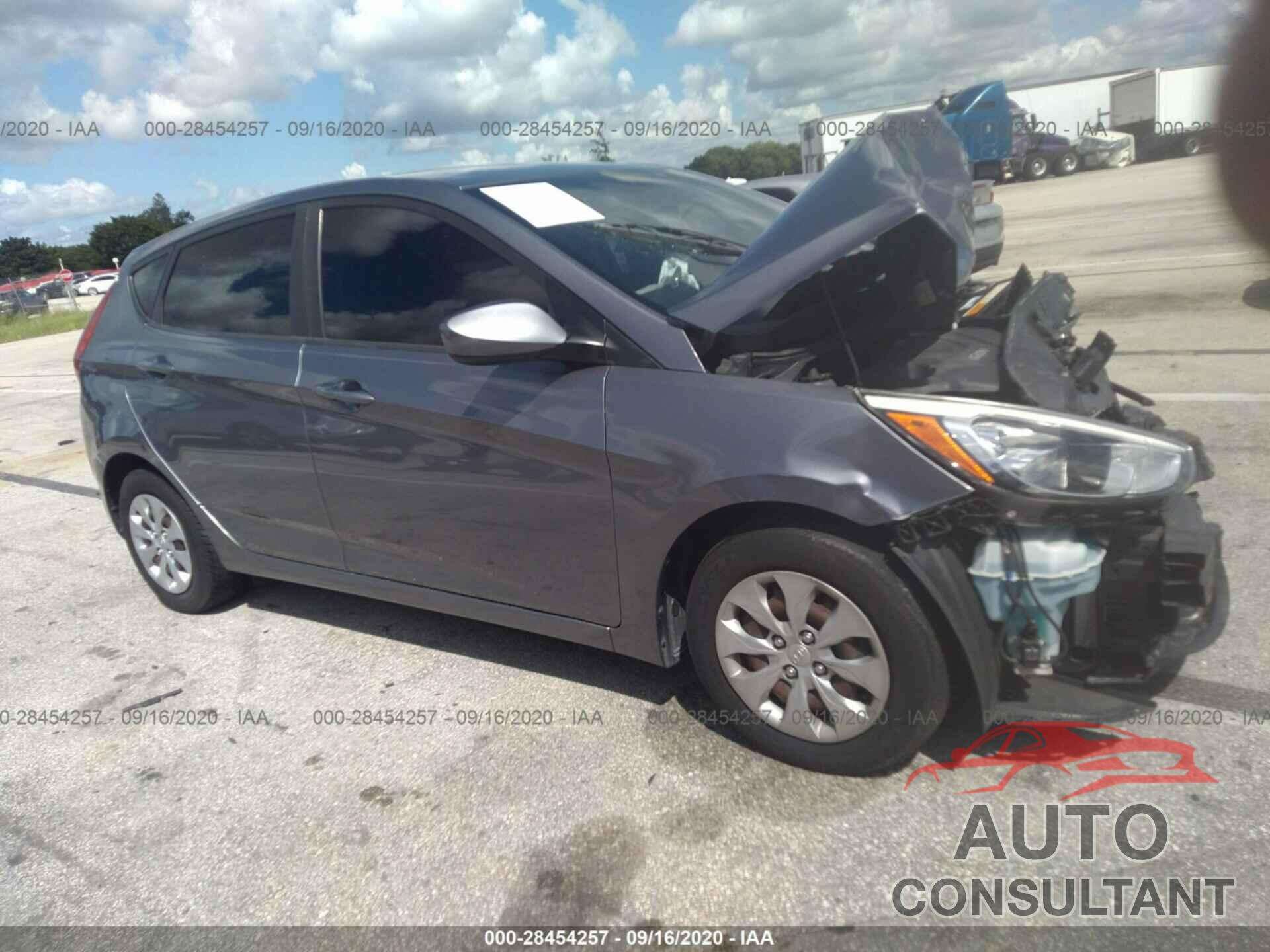 HYUNDAI ACCENT 2016 - KMHCT5AE8GU271057