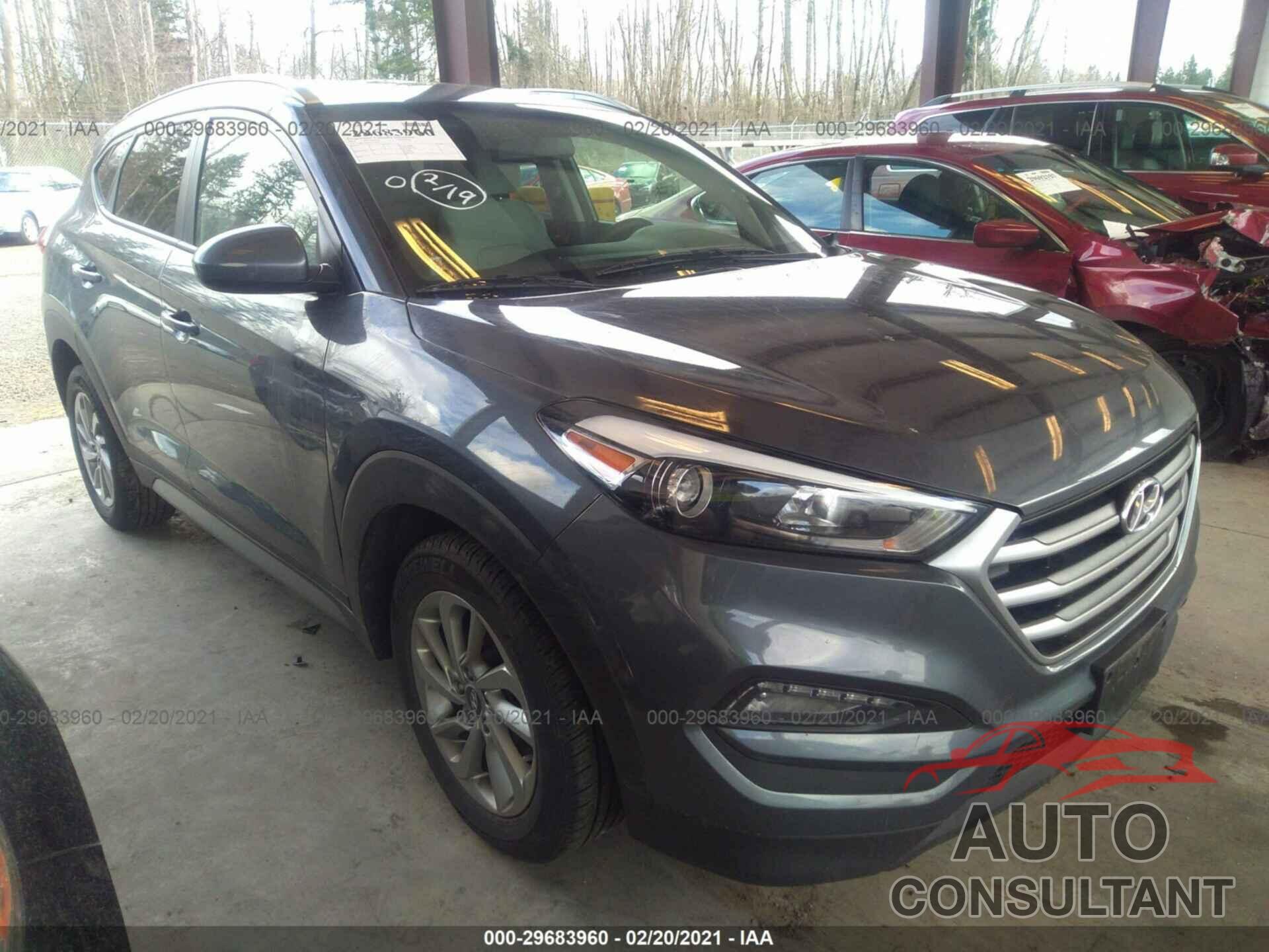 HYUNDAI TUCSON 2018 - KM8J33A43JU626811