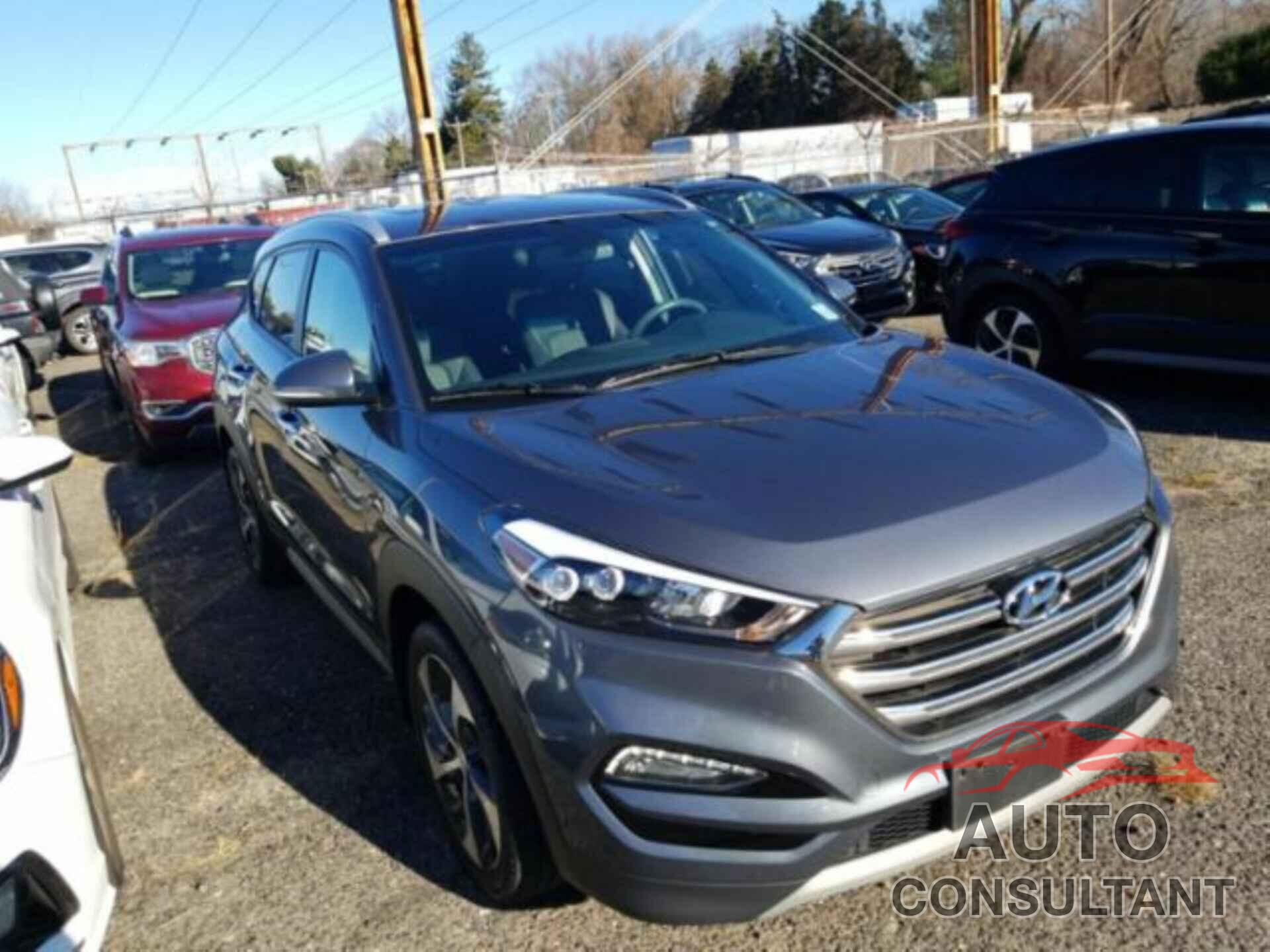 HYUNDAI TUCSON 2018 - KM8J3CA28JU646762