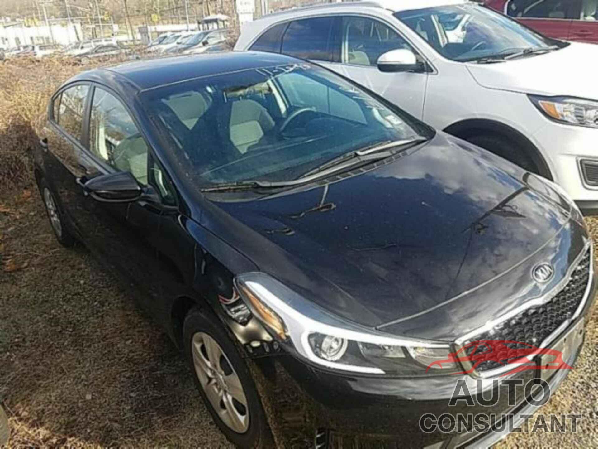 KIA FORTE 2018 - 3KPFL4A76JE204086