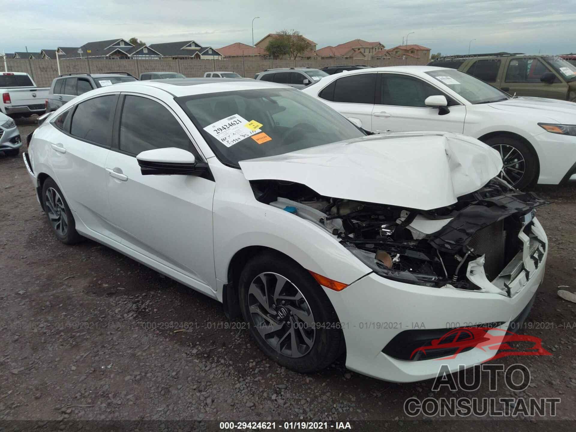 HONDA CIVIC SEDAN 2017 - 19XFC2F74HE066247