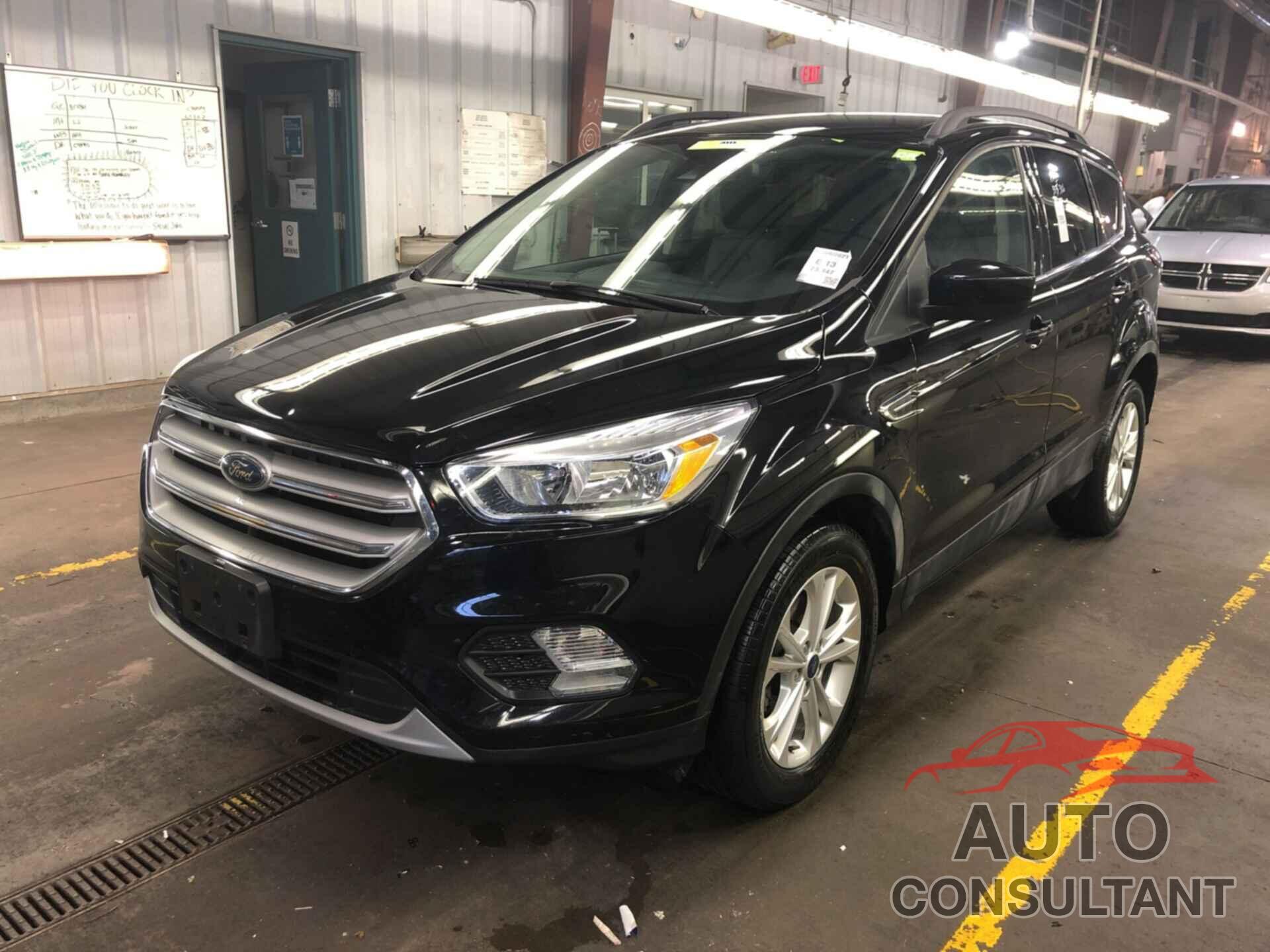 FORD ESCAPE 2018 - 1FMCU0GD0JUC89087