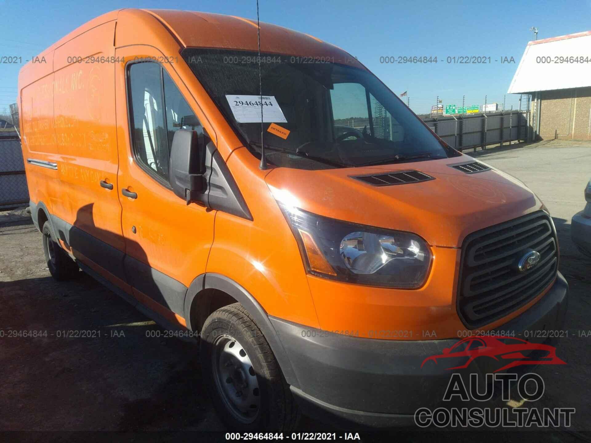 FORD TRANSIT VAN 2018 - 1FTYR2CM8JKB40693