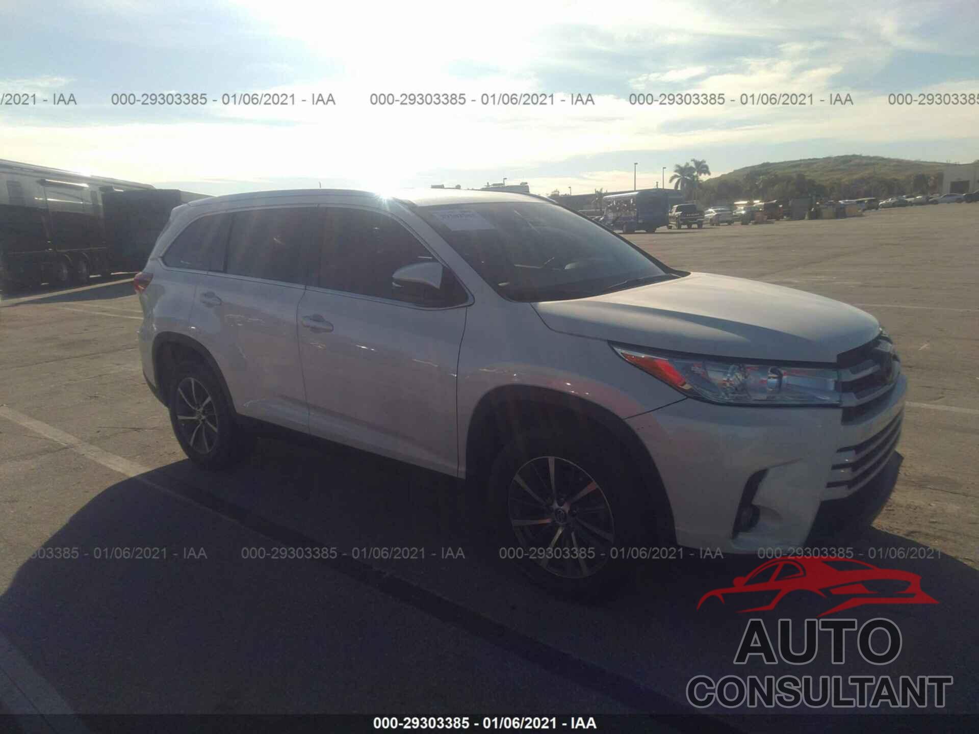 TOYOTA HIGHLANDER 2019 - 5TDKZRFH3KS561440