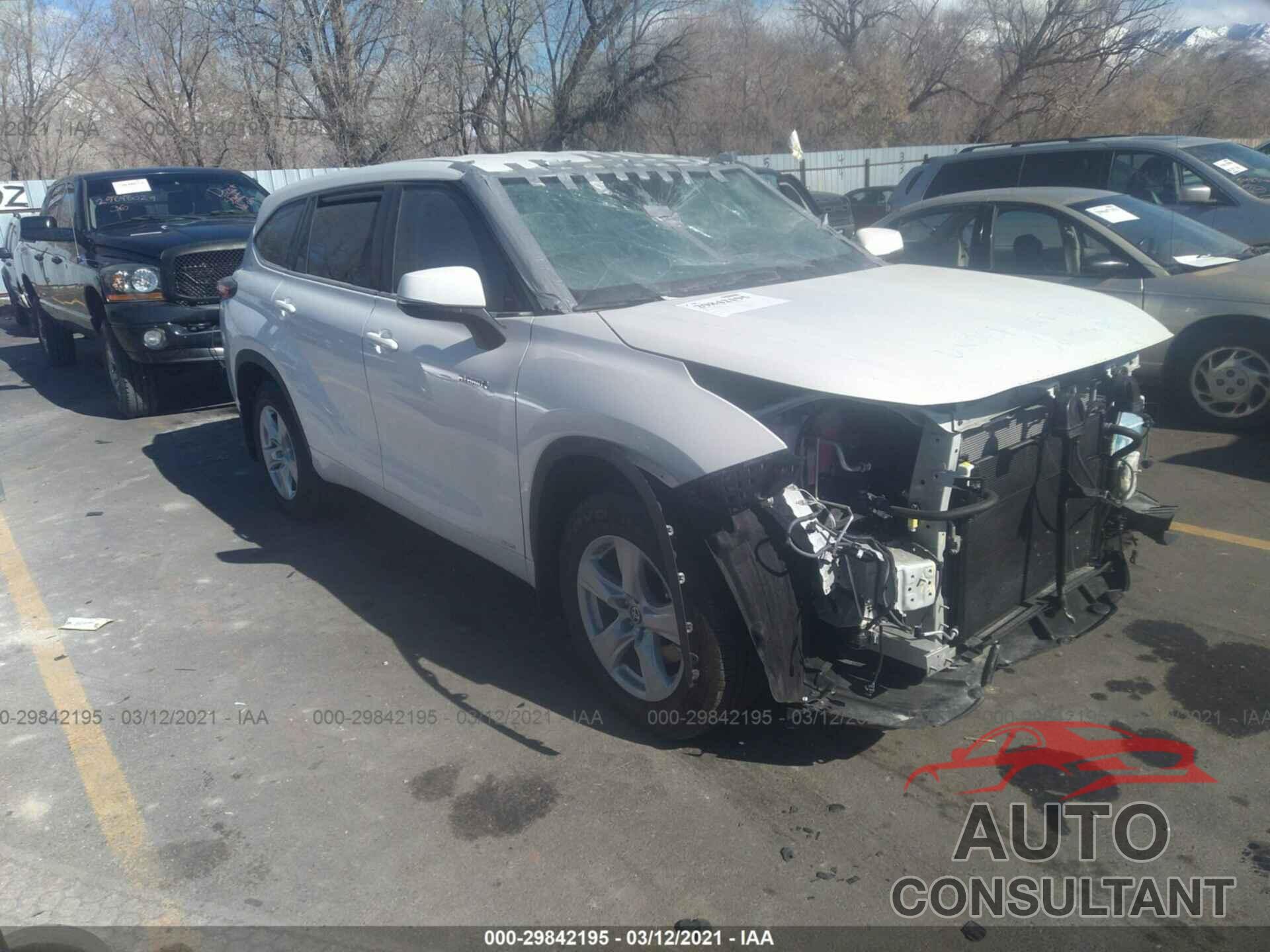 TOYOTA HIGHLANDER 2021 - 5TDBBRCH1MS517366
