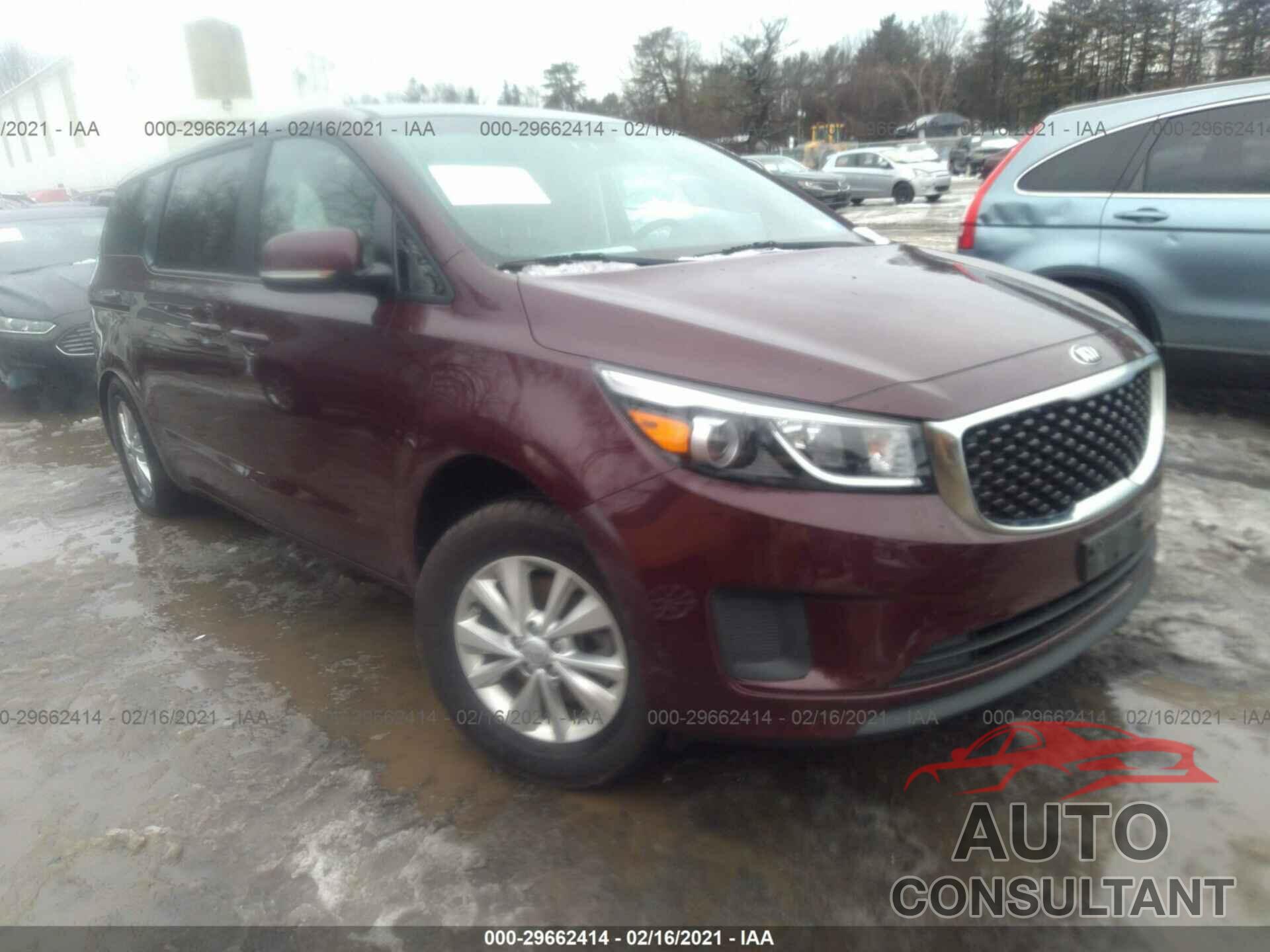 KIA SEDONA 2018 - KNDMB5C15J6380903