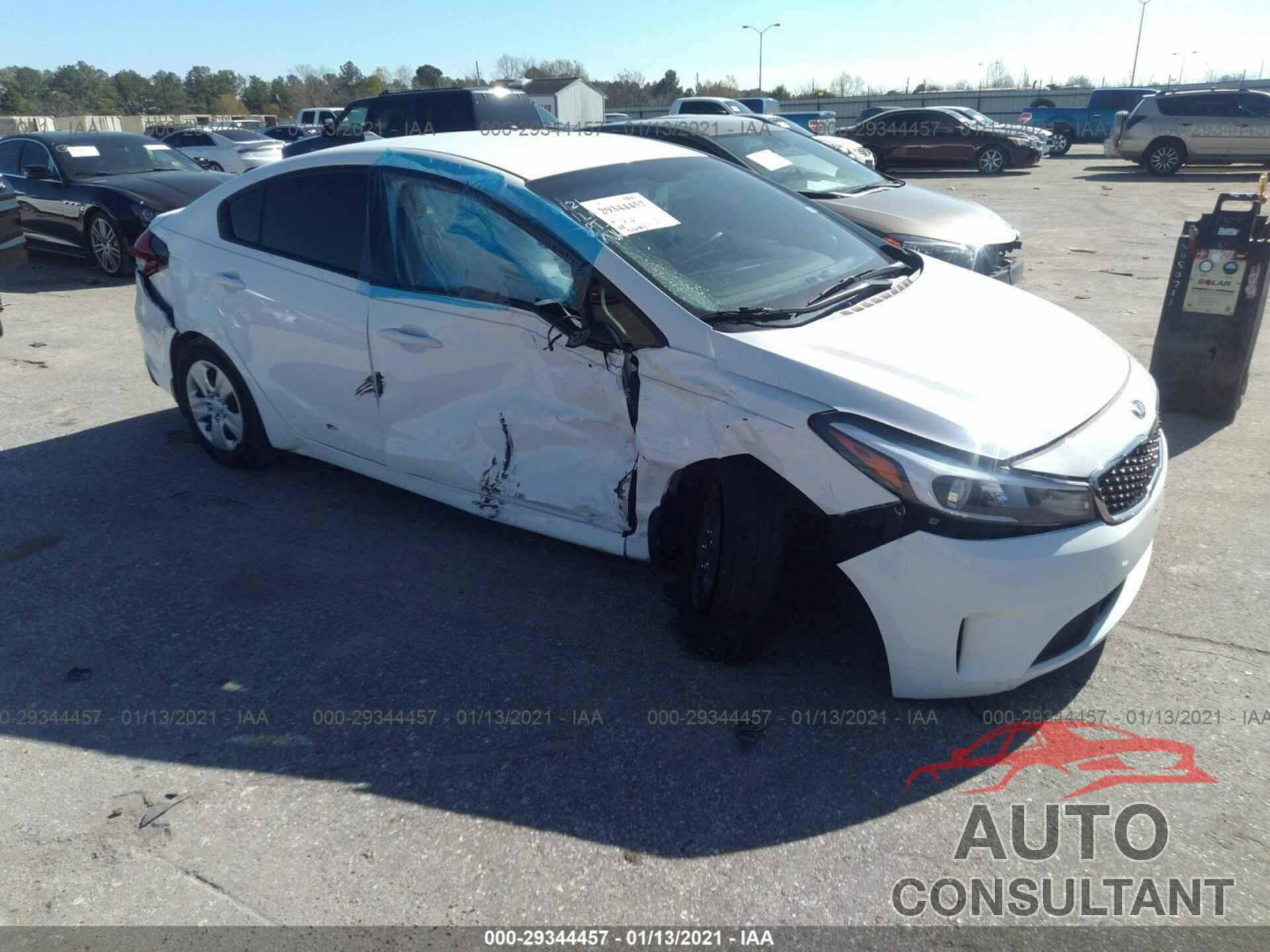 KIA FORTE 2017 - 3KPFK4A79HE058845