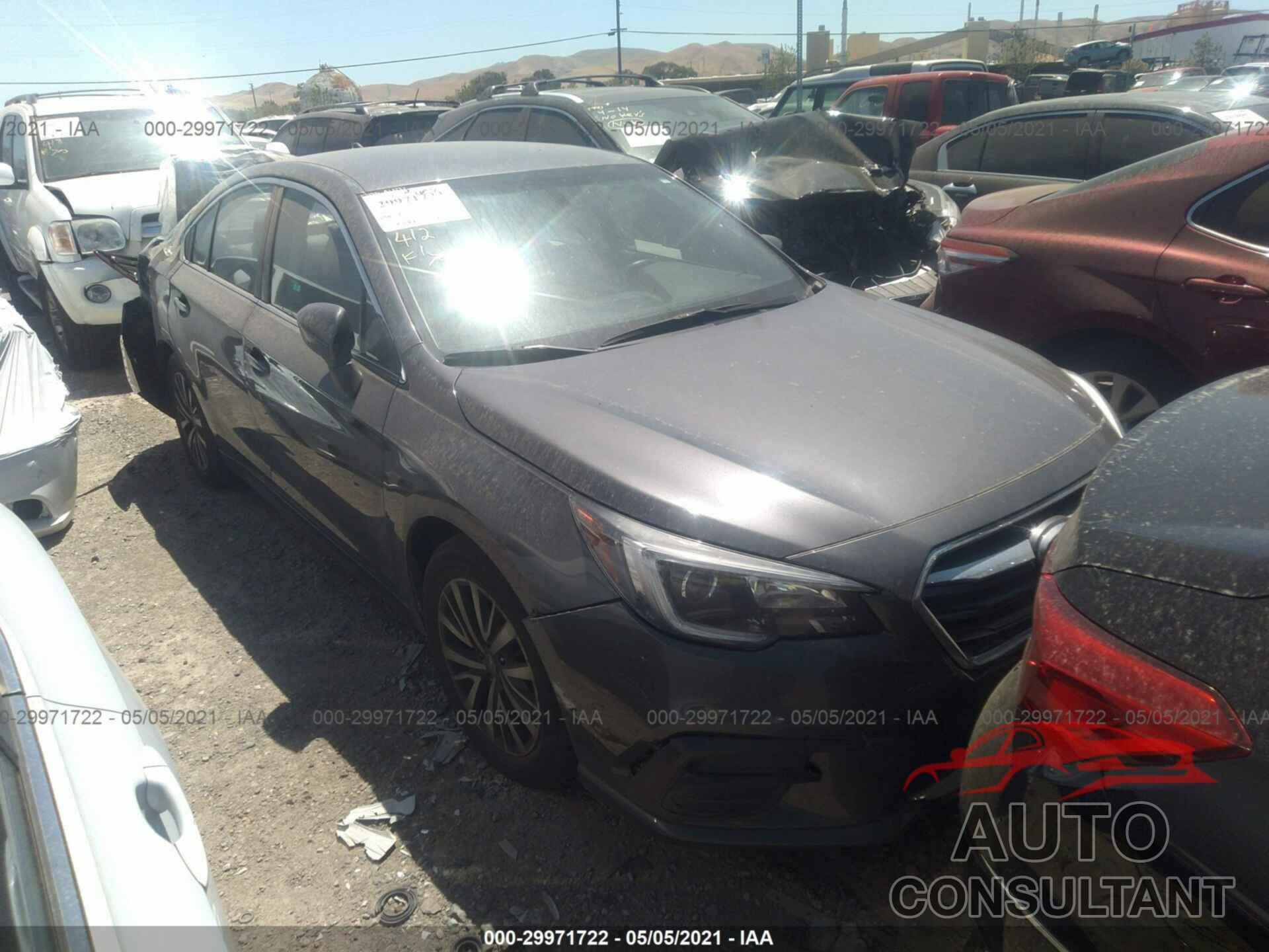 SUBARU LEGACY 2019 - 4S3BNAF60K3036977
