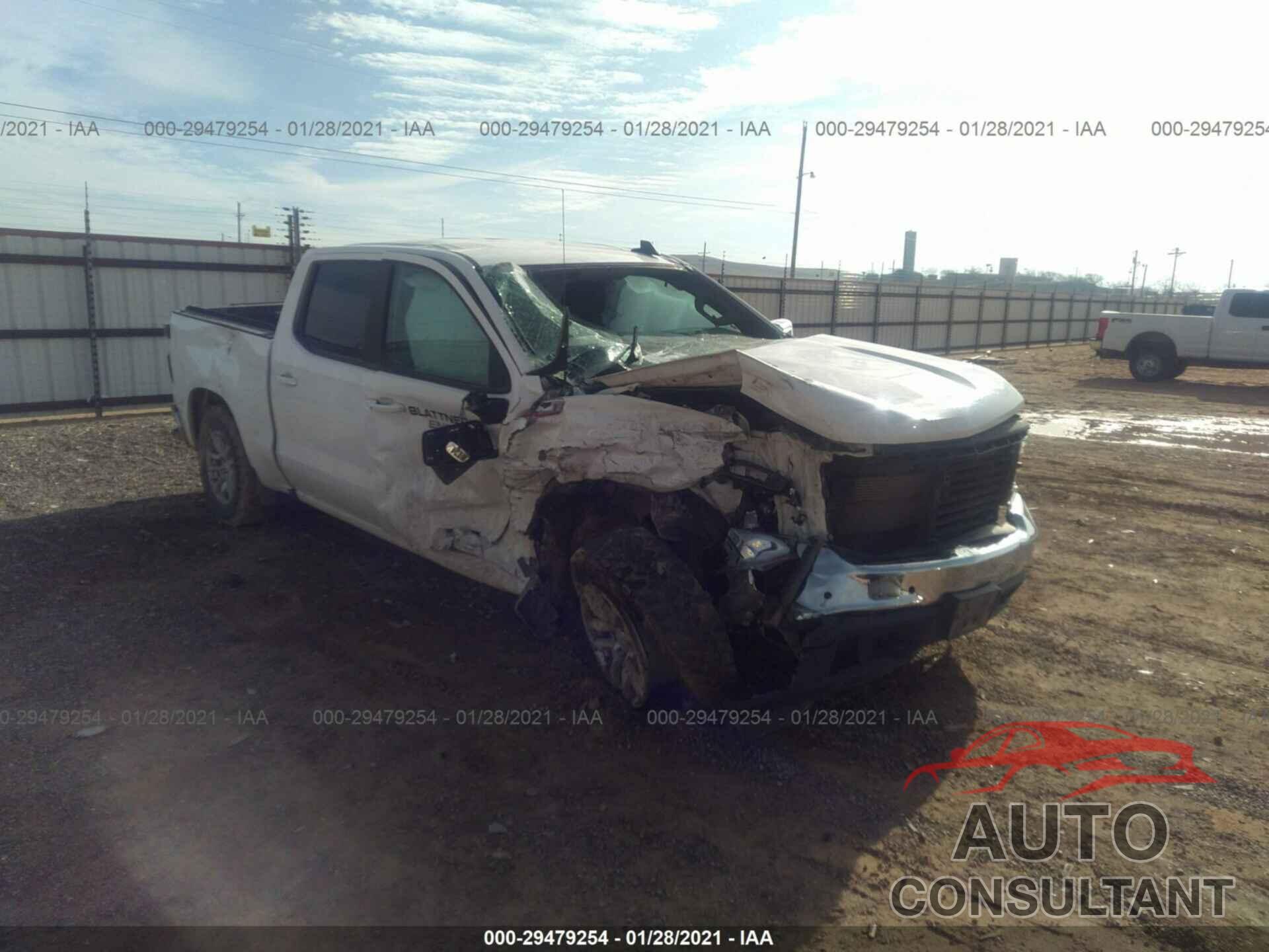 CHEVROLET SILVERADO 1500 2019 - 3GCUYDED7KG109812