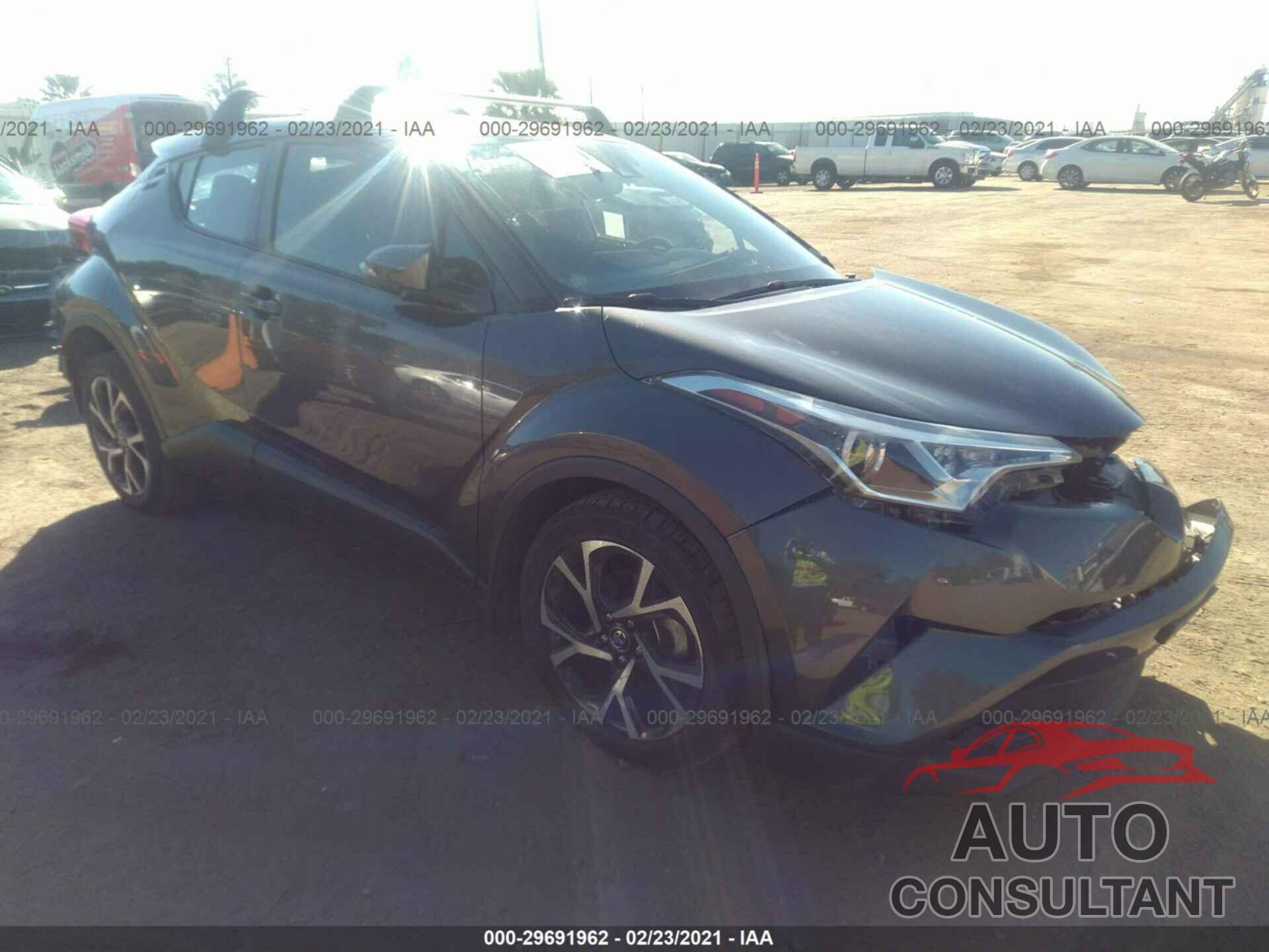 TOYOTA C-HR 2018 - NMTKHMBX6JR060476