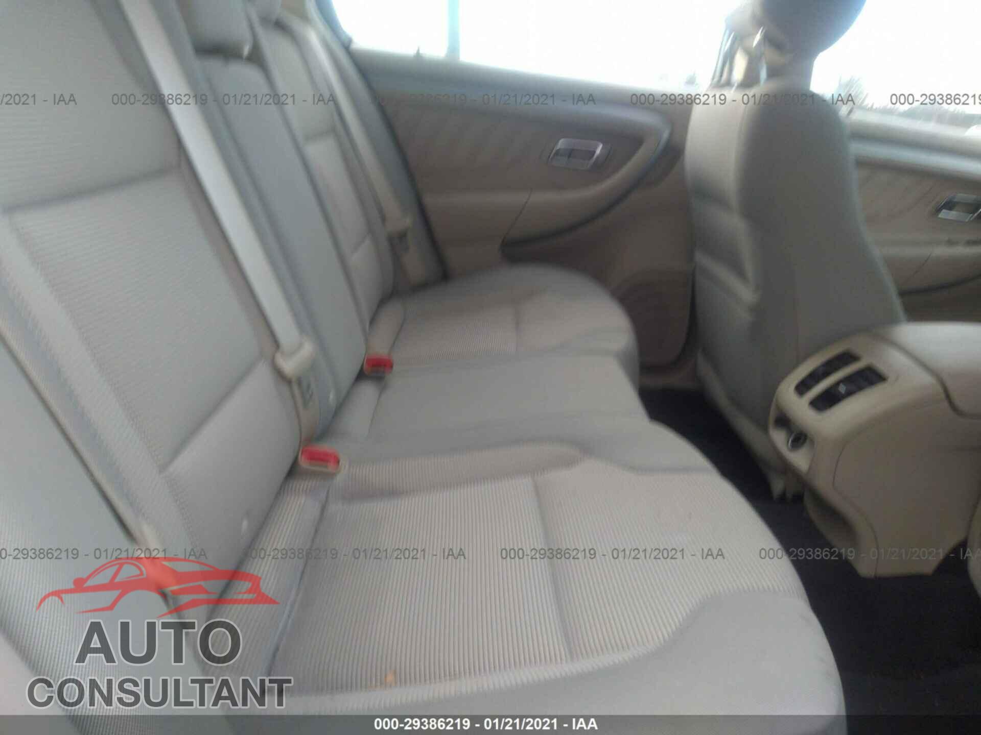 FORD TAURUS 2016 - 1FAHP2E88GG152995