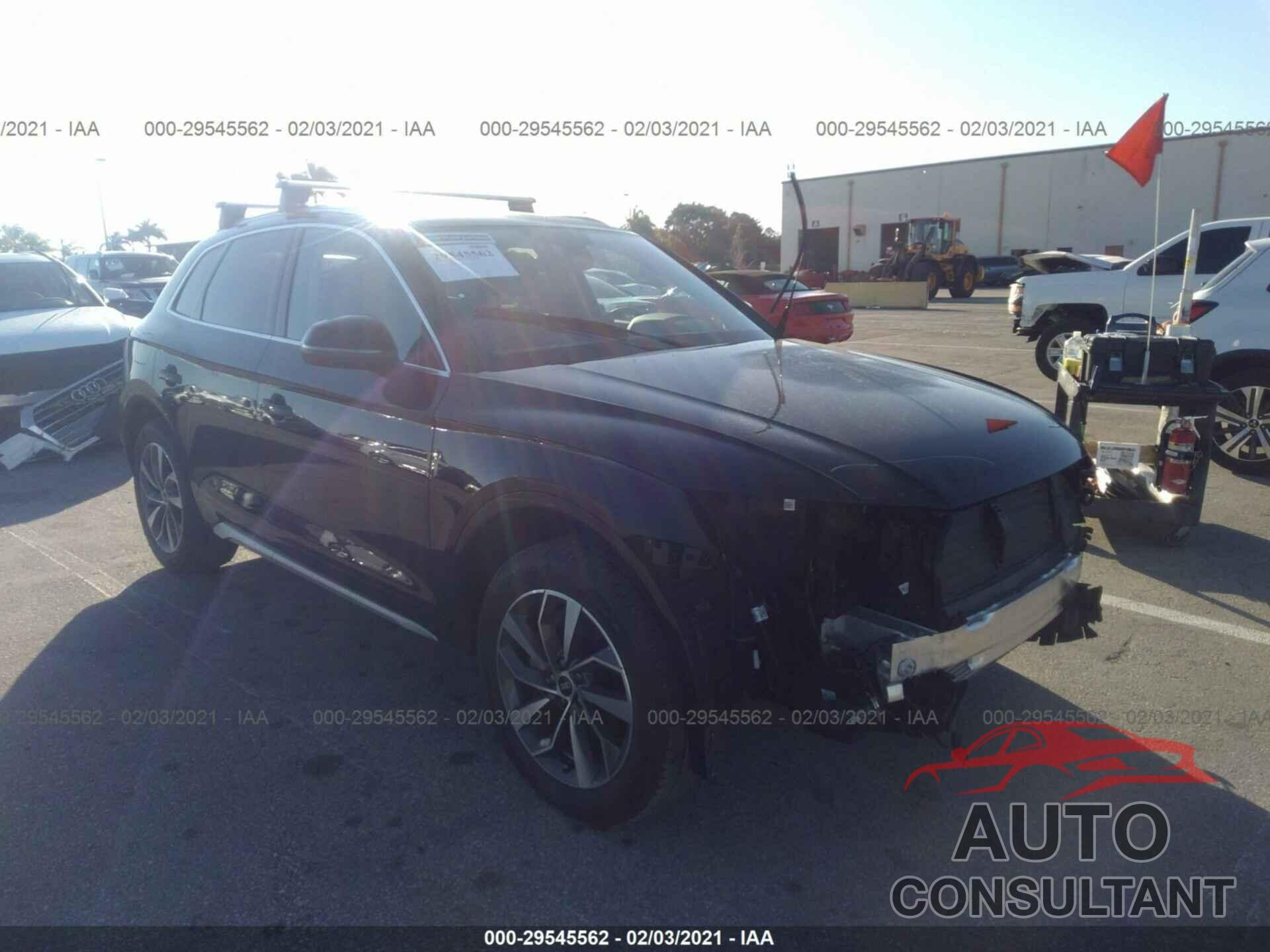 AUDI Q5 2021 - WA1BAAFY3M2013645