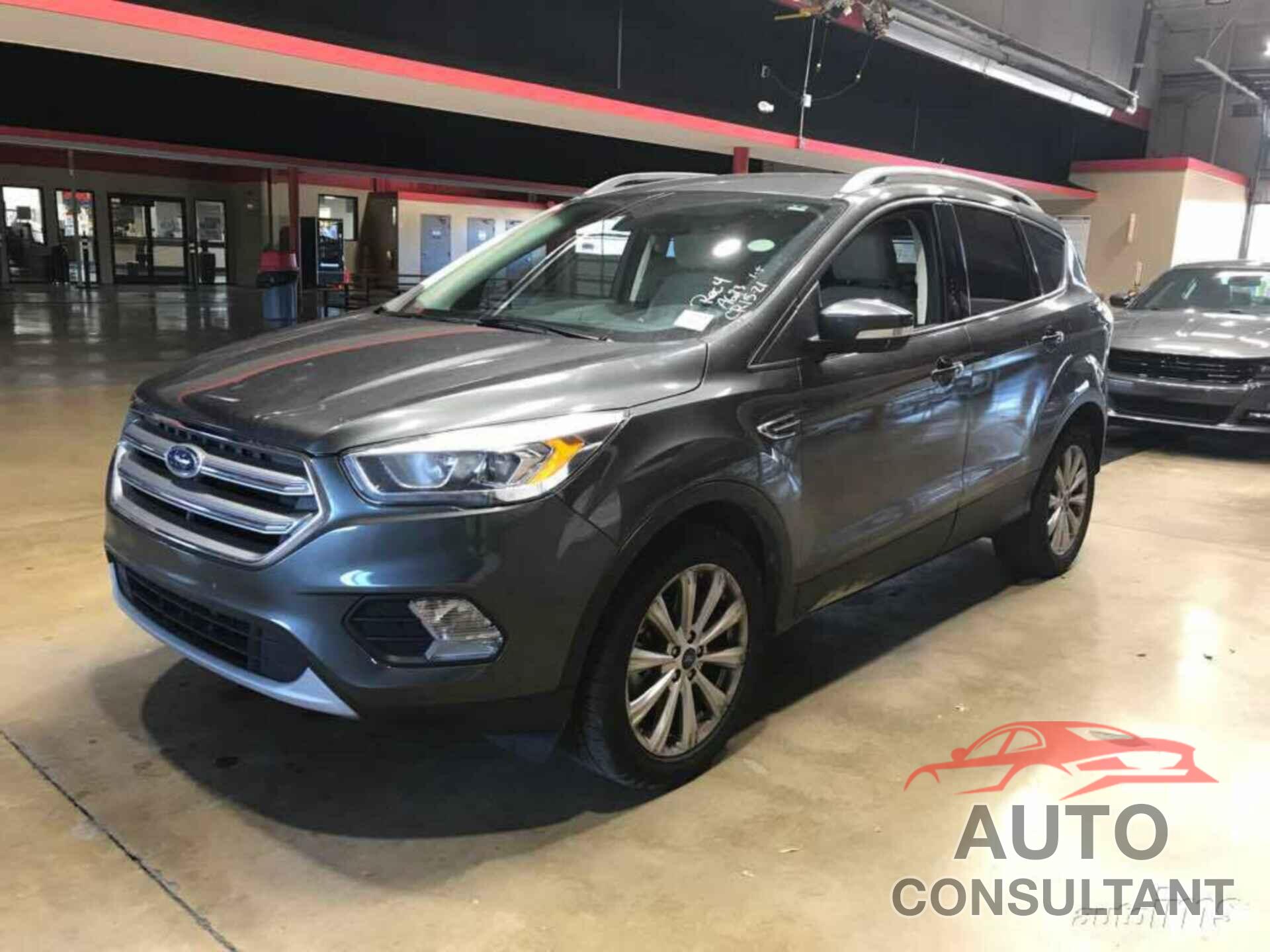 FORD ESCAPE 2017 - 1FMCU0J95HUB03798
