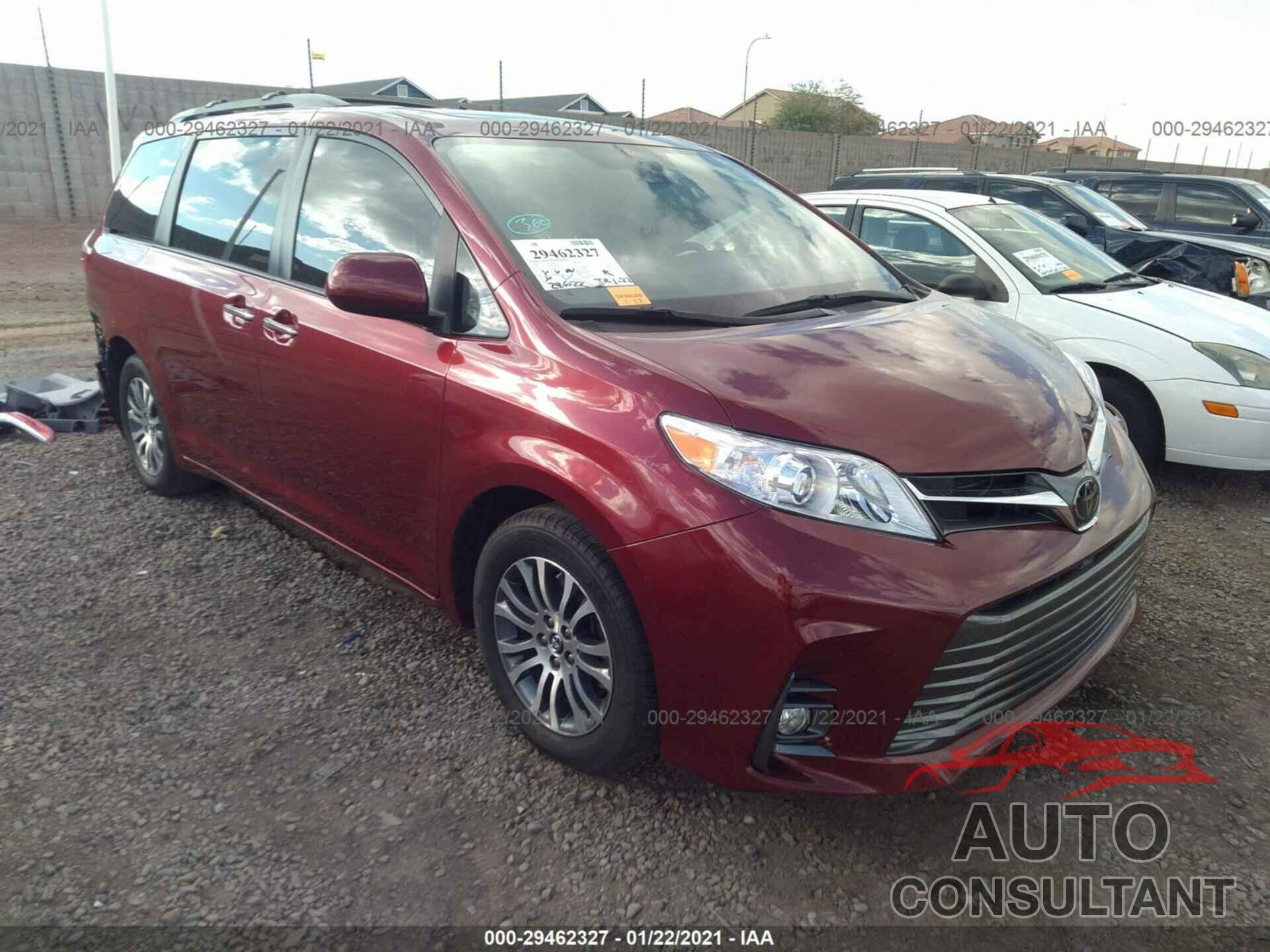 TOYOTA SIENNA 2018 - 5TDYZ3DC4JS940038