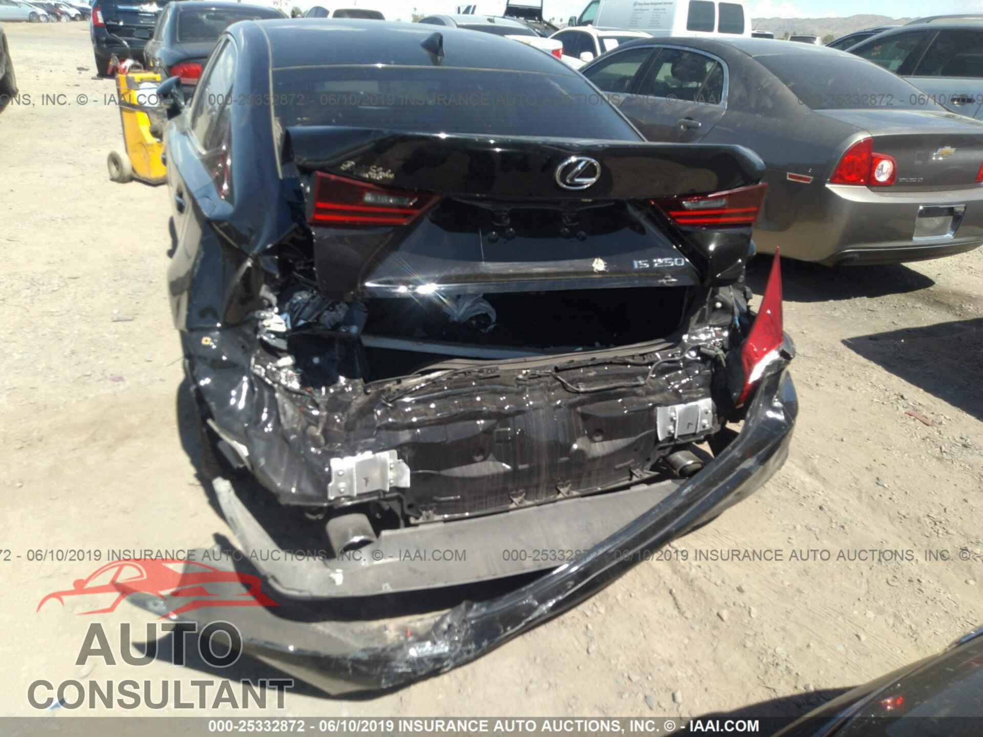 LEXUS IS 2014 - JTHBF1D24E5024402