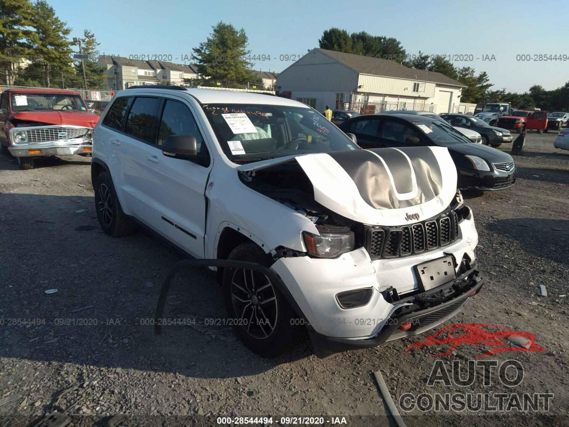 JEEP GRAND CHEROKEE 2018 - 1C4RJFLG8JC388692