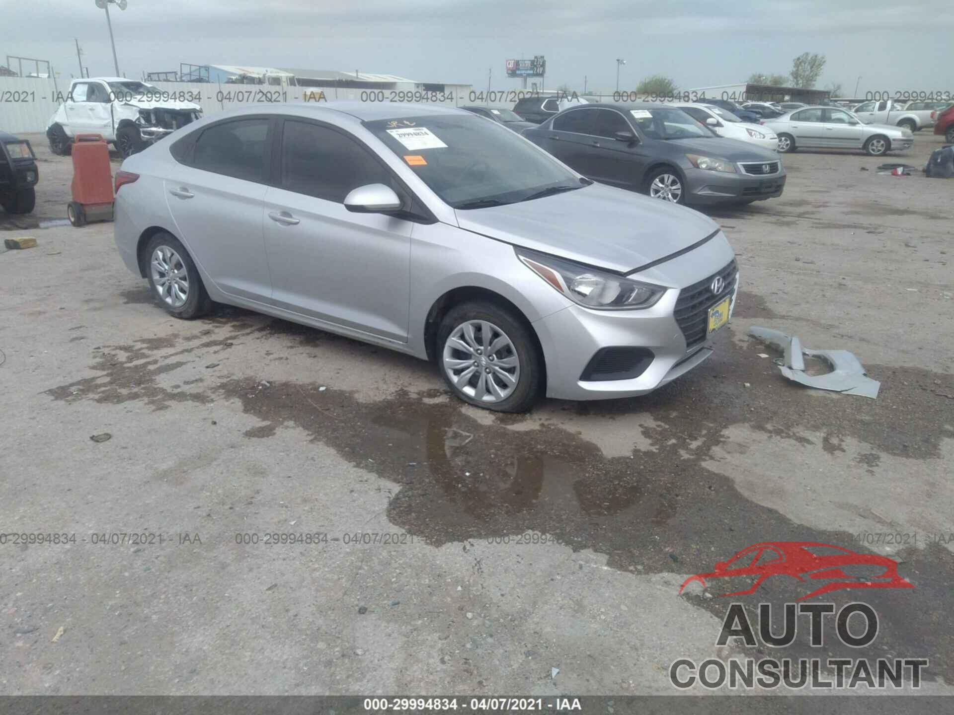 HYUNDAI ACCENT 2018 - 3KPC24A35JE011981