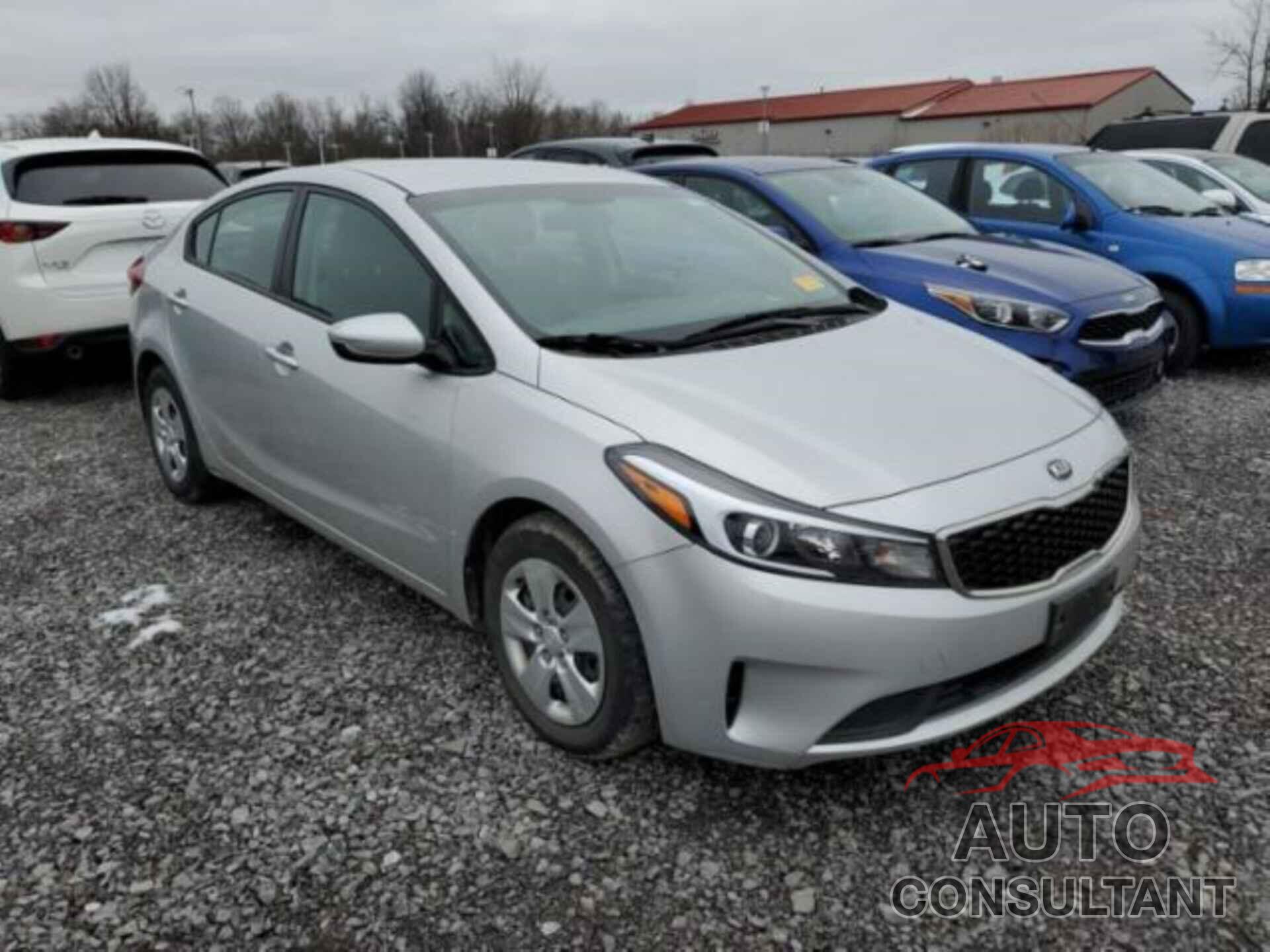 KIA FORTE 2018 - 3KPFK4A77JE194753