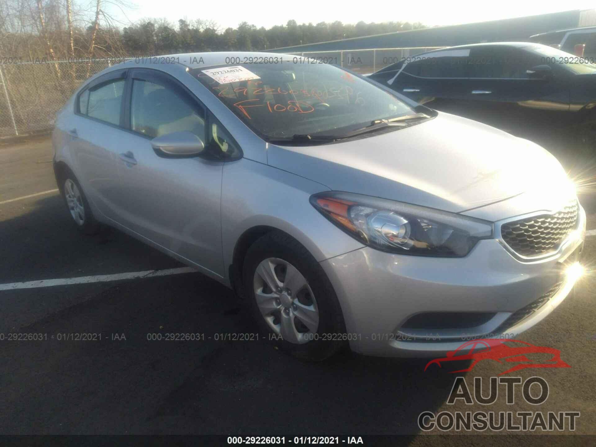 KIA FORTE 2016 - KNAFK4A68G5537367