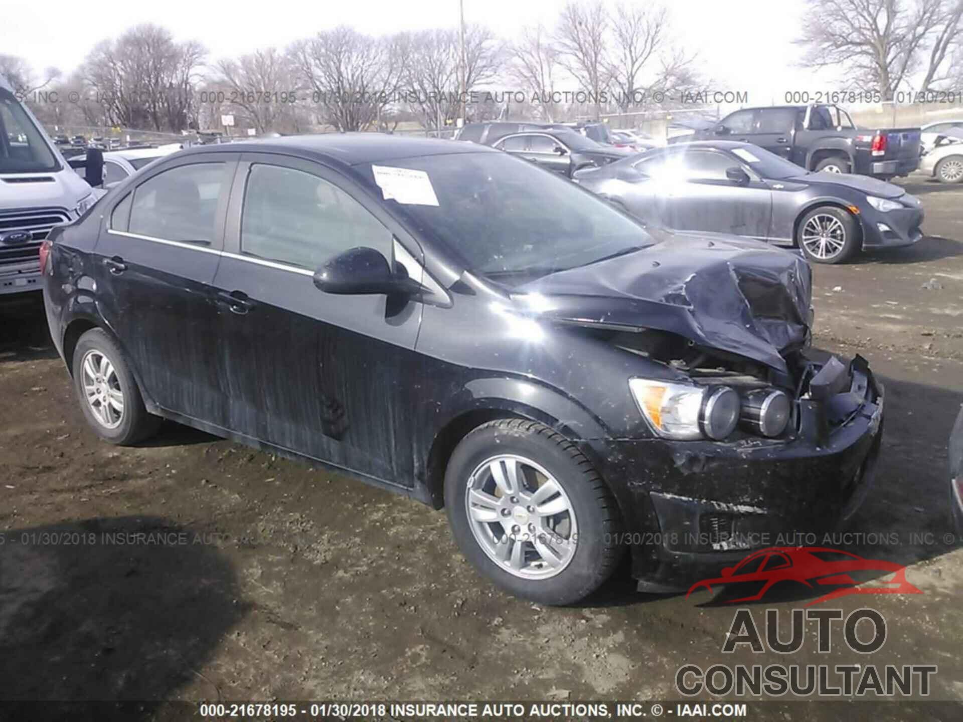 CHEVROLET SONIC 2016 - 1G1JC5SH0G4137544
