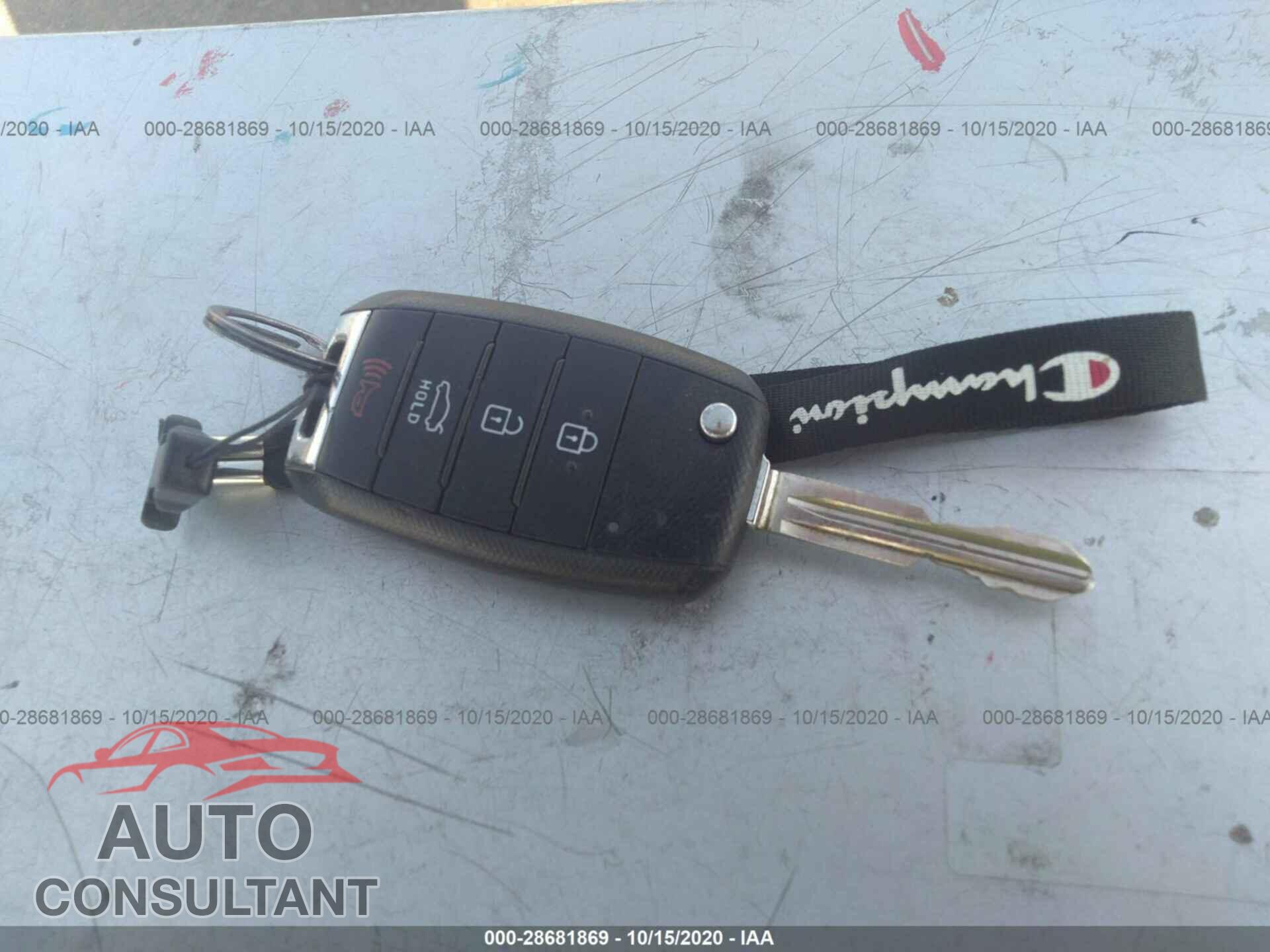KIA FORTE5 2017 - KNAFK5A85H5681564