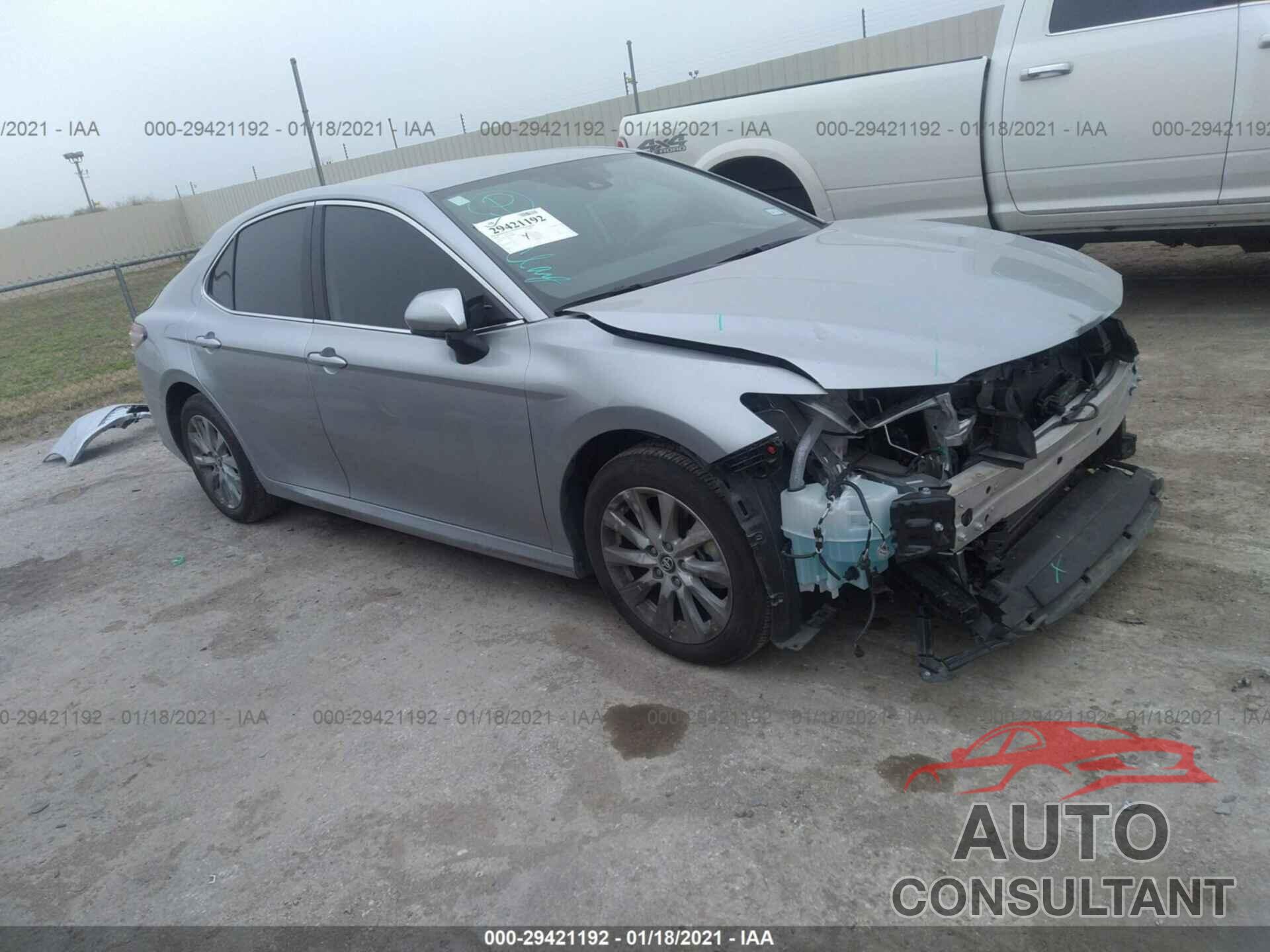 TOYOTA CAMRY 2020 - 4T1C11AKXLU902664