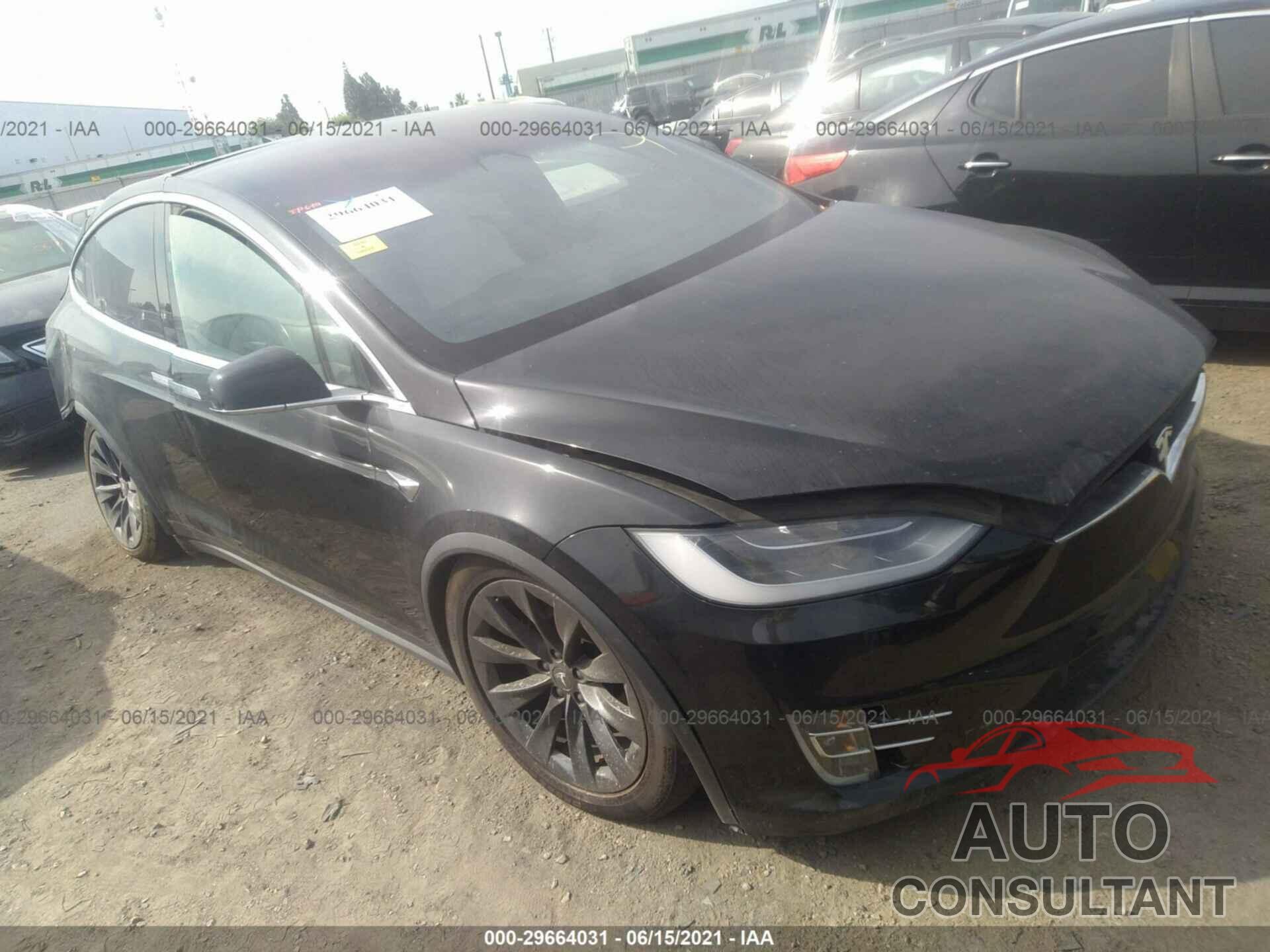 TESLA MODEL X 2019 - 5YJXCBE28KF141639