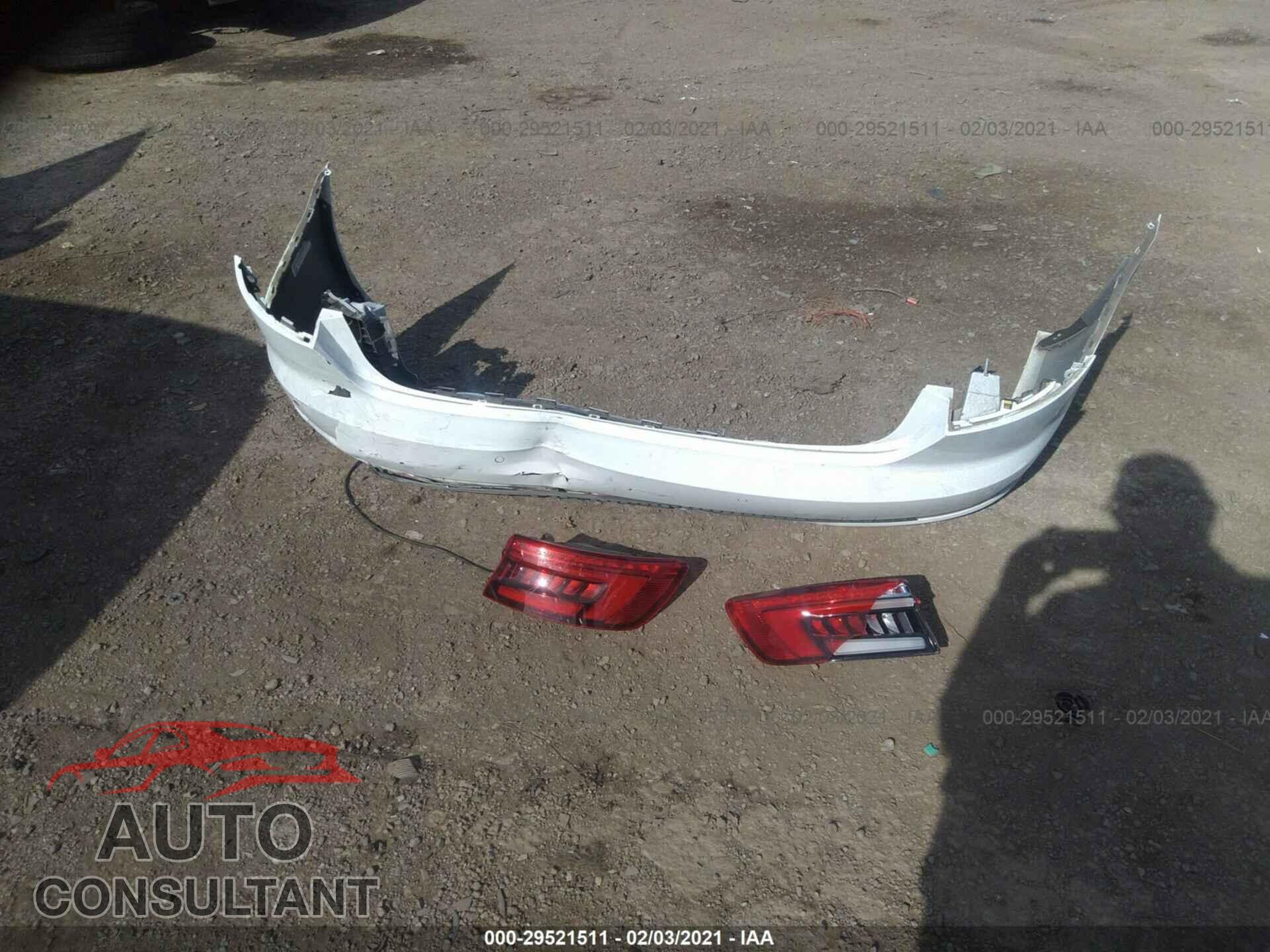 AUDI A4 2017 - WAUENAF40HN057981