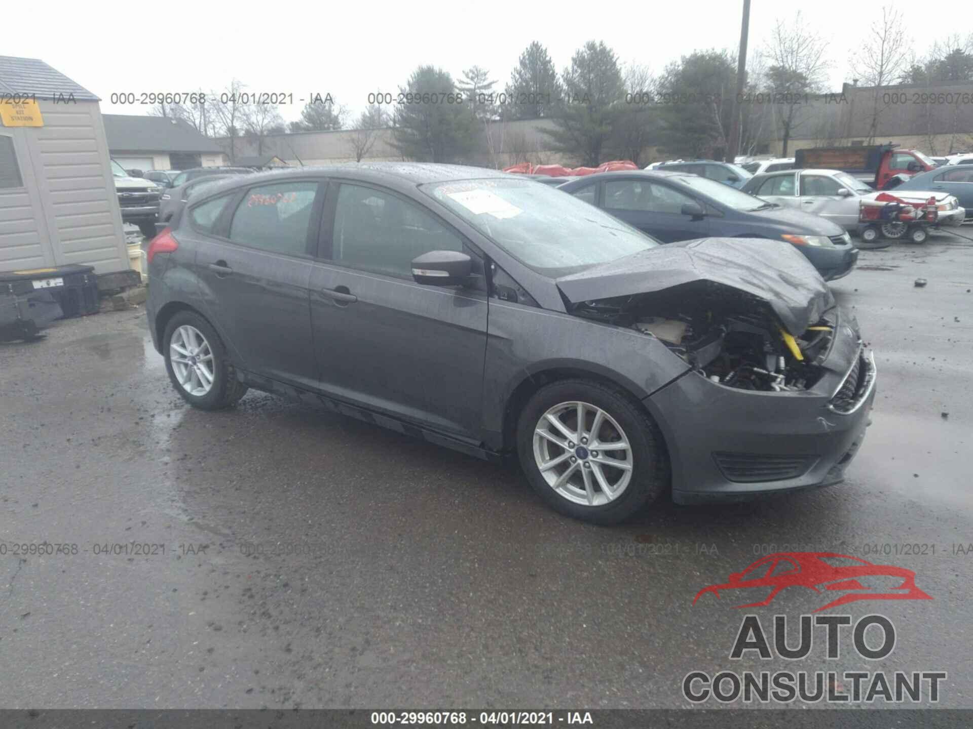 FORD FOCUS 2017 - 1FADP3K24HL330432