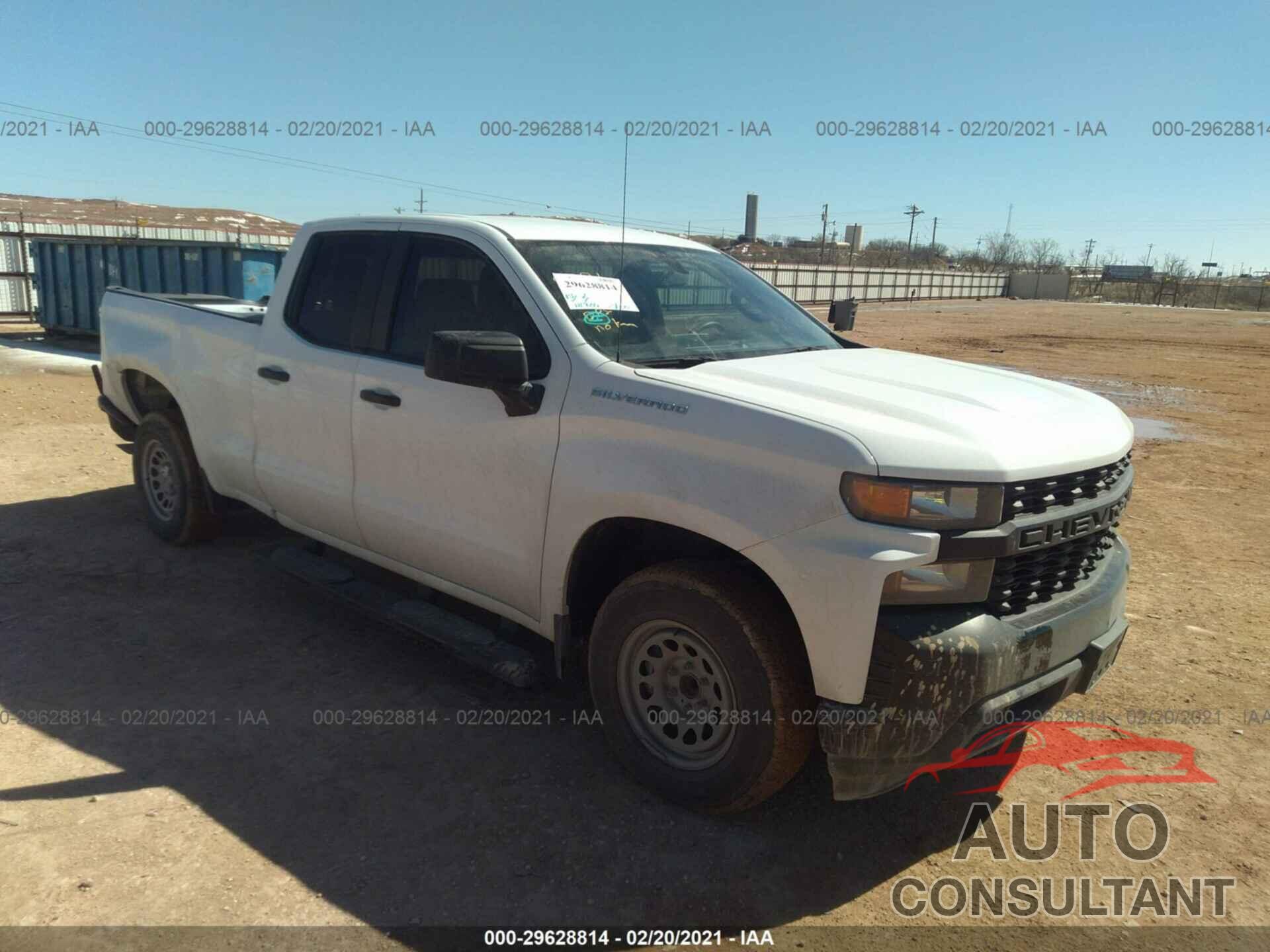 CHEVROLET SILVERADO 1500 2019 - 1GCRWAEH7KZ214721