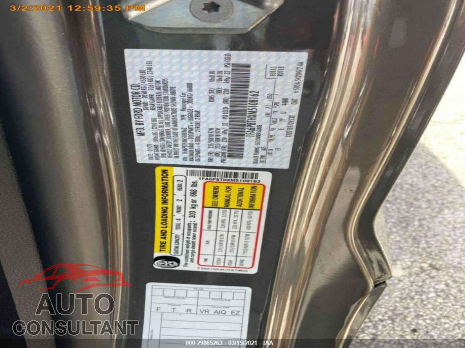 FORD MUSTANG 2021 - 1FA6P8THXM5108162