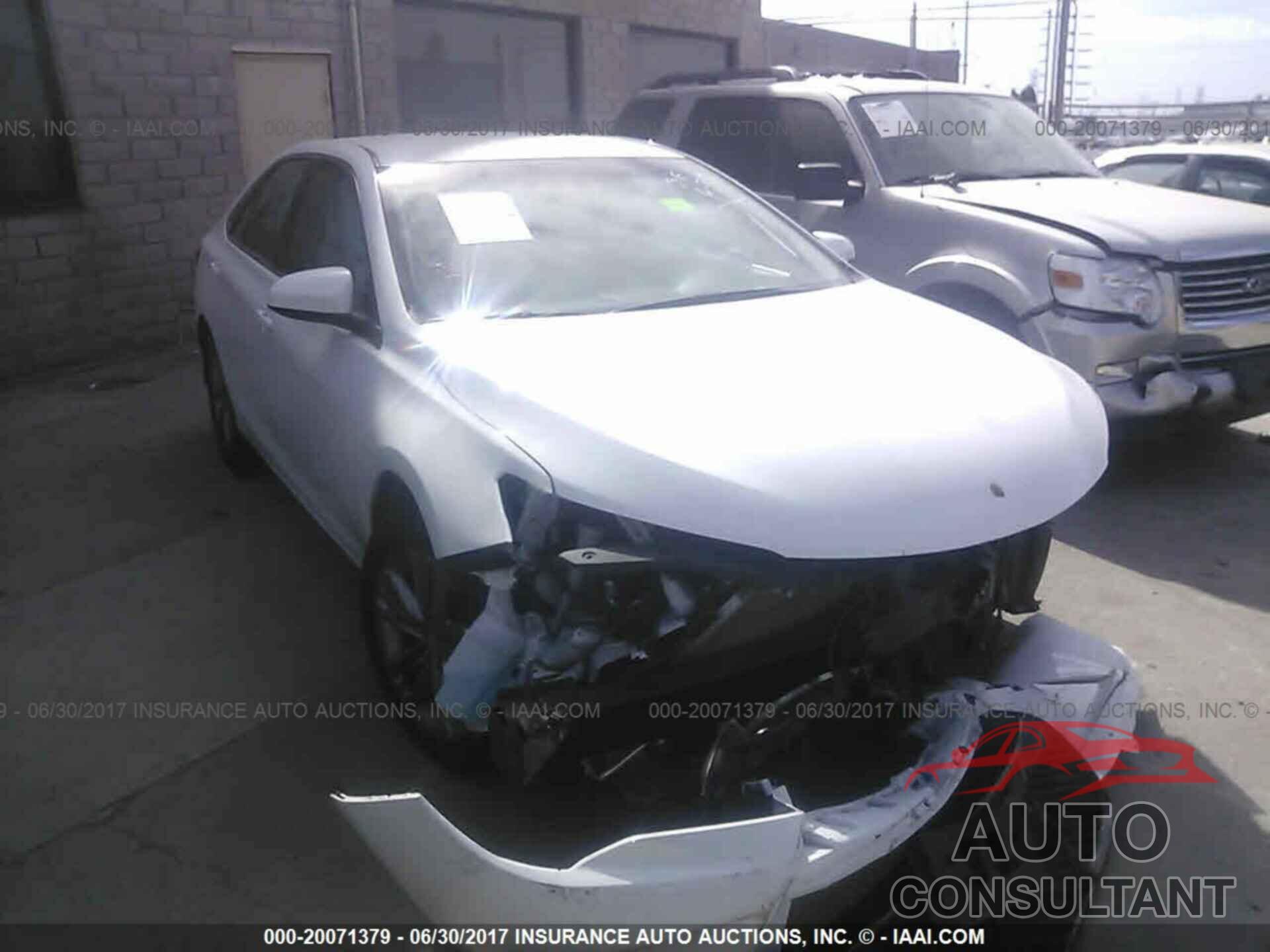 Toyota Camry 2016 - 4T1BF1FK5GU517525