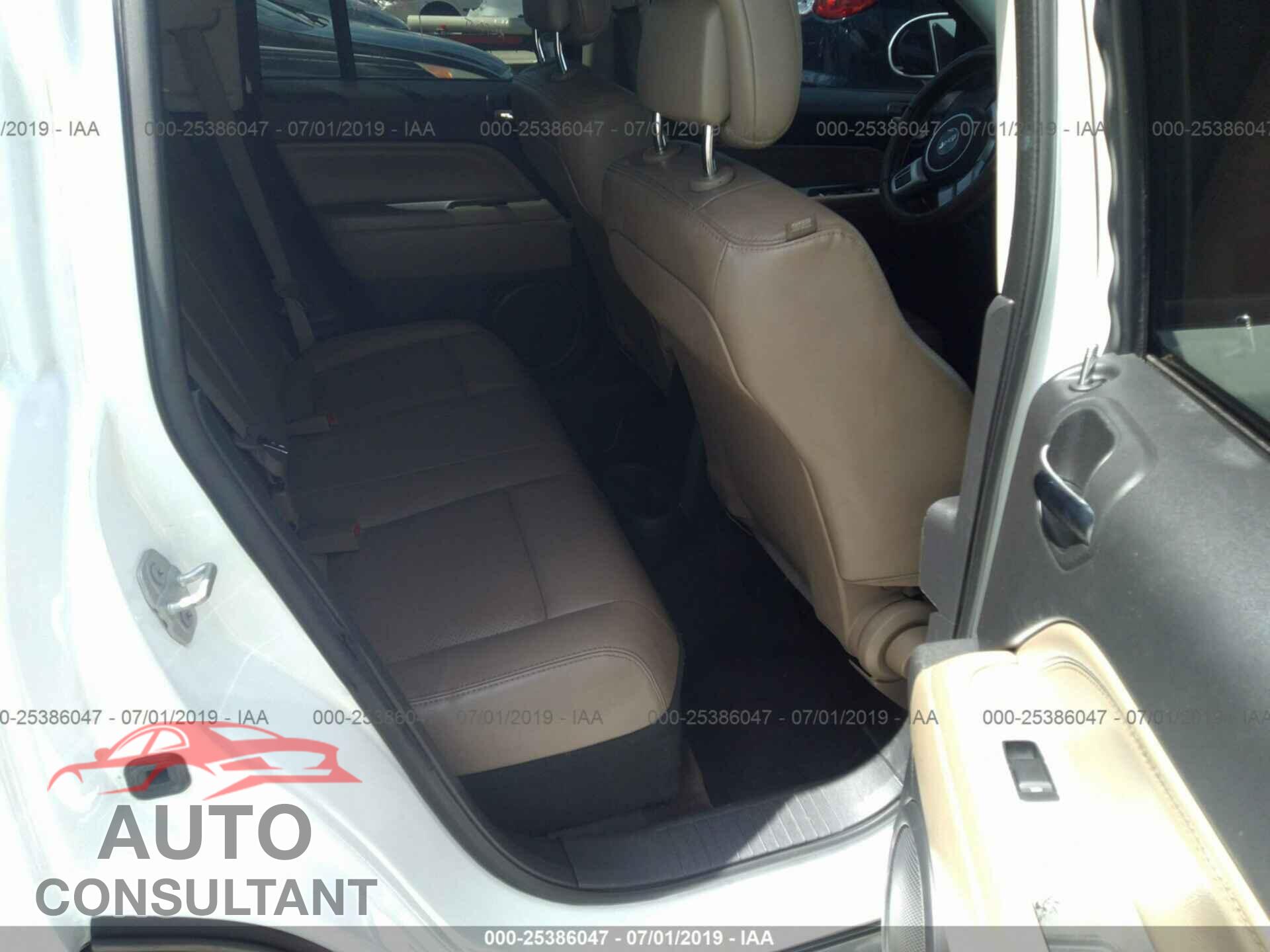 JEEP COMPASS 2015 - 1C4NJCEA0FD241287