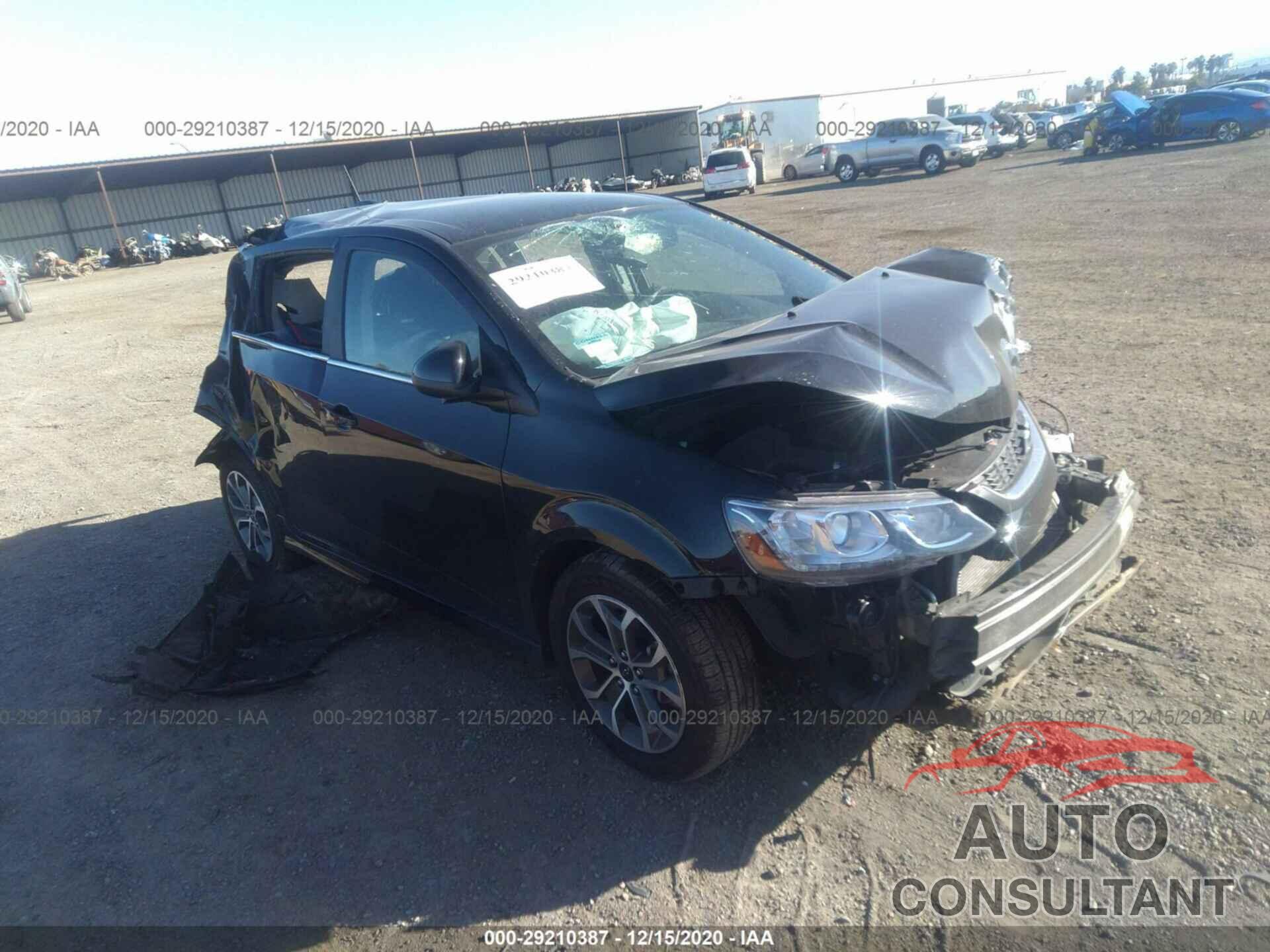 CHEVROLET SONIC 2019 - 1G1JD6SB3K4115352