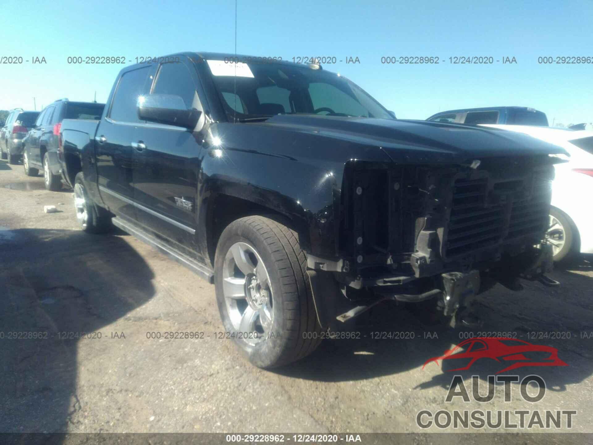 CHEVROLET SILVERADO 1500 2018 - 3GCPCSEJ3JG157358