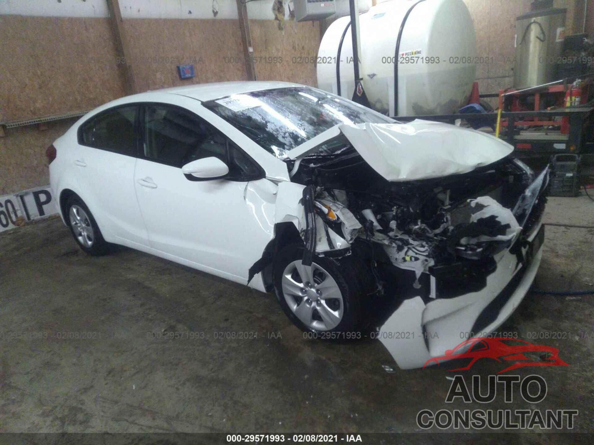 KIA FORTE 2017 - 3KPFK4A74HE111127