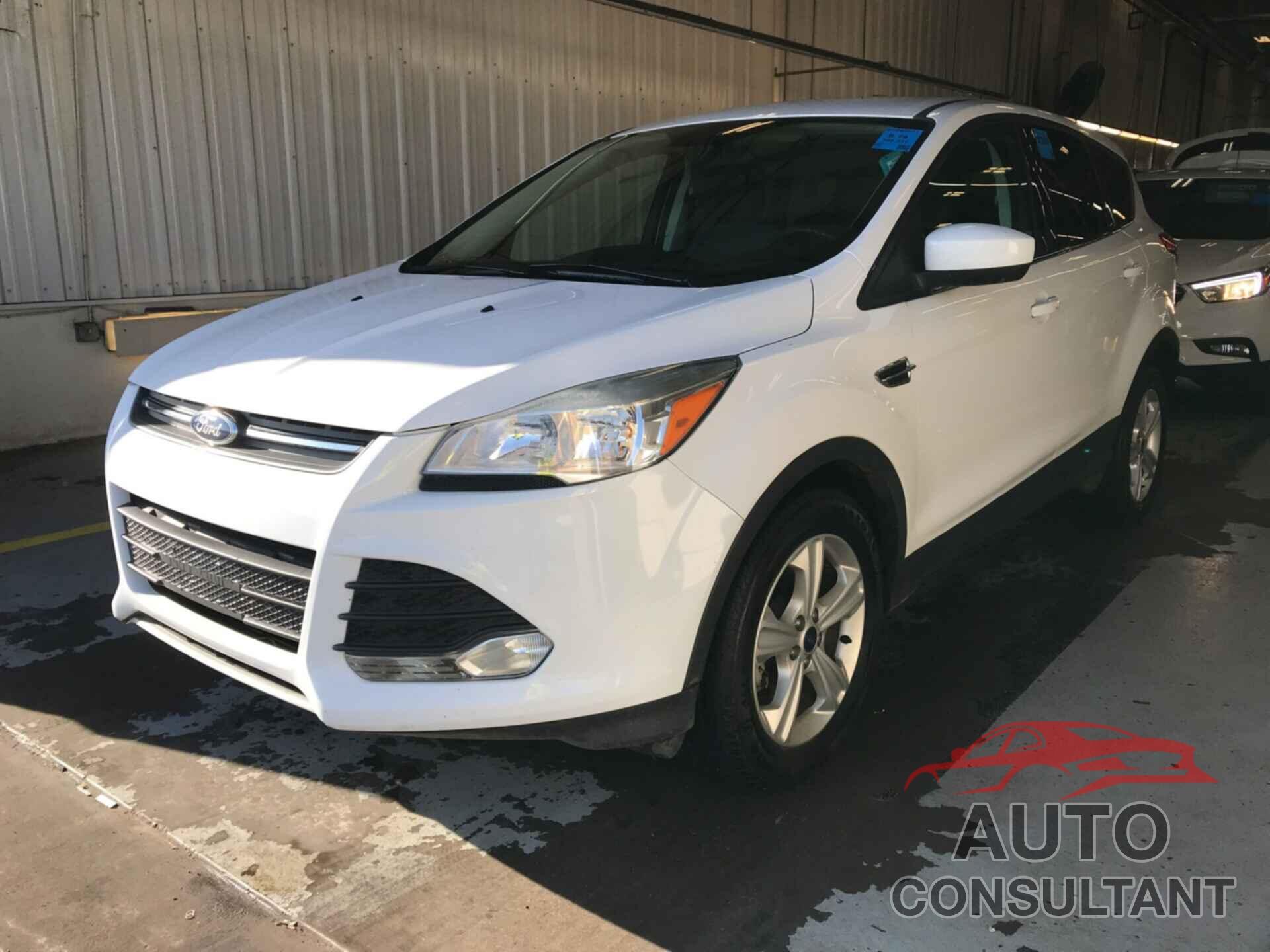 FORD ESCAPE 2016 - 1FMCU0GX4GUB41267