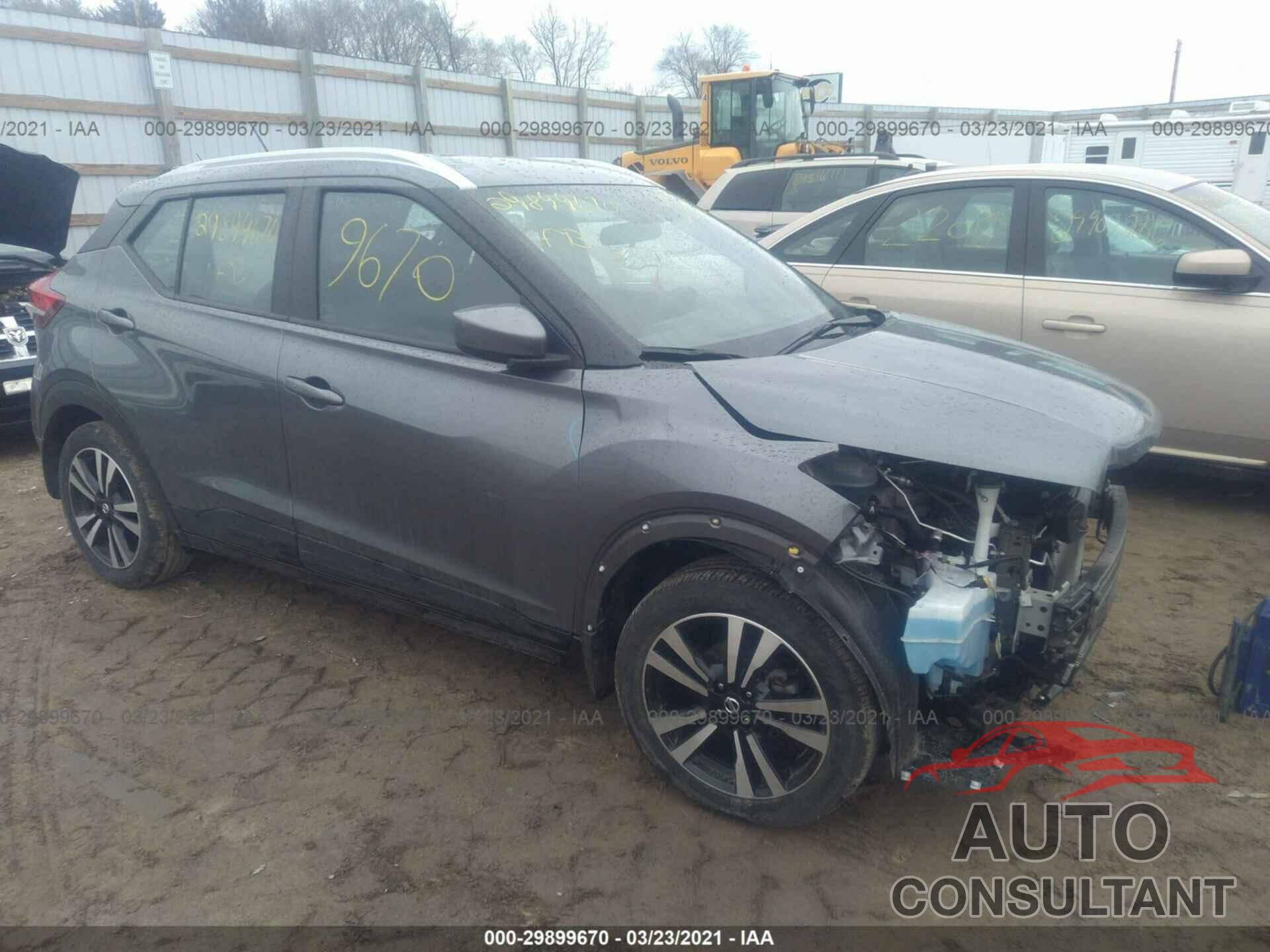 NISSAN KICKS 2018 - 3N1CP5CU9JL500234