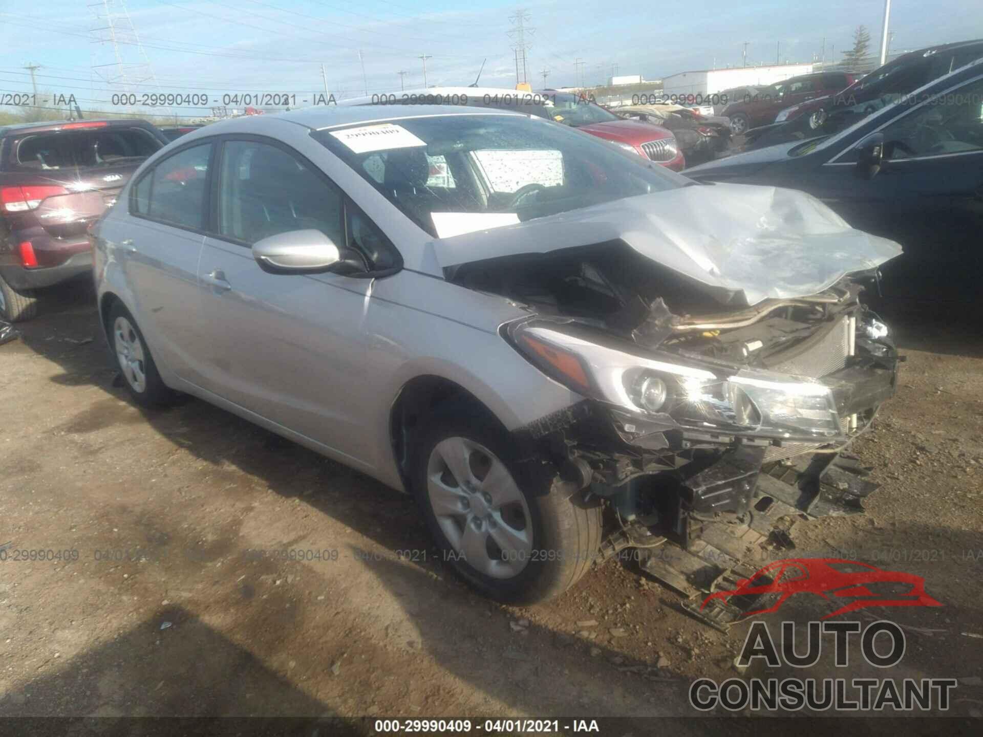 KIA FORTE 2017 - 3KPFK4A74HE063239