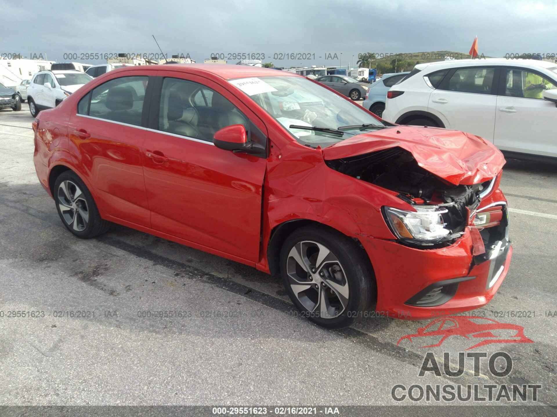CHEVROLET SONIC 2019 - 1G1JF5SB3K4122774