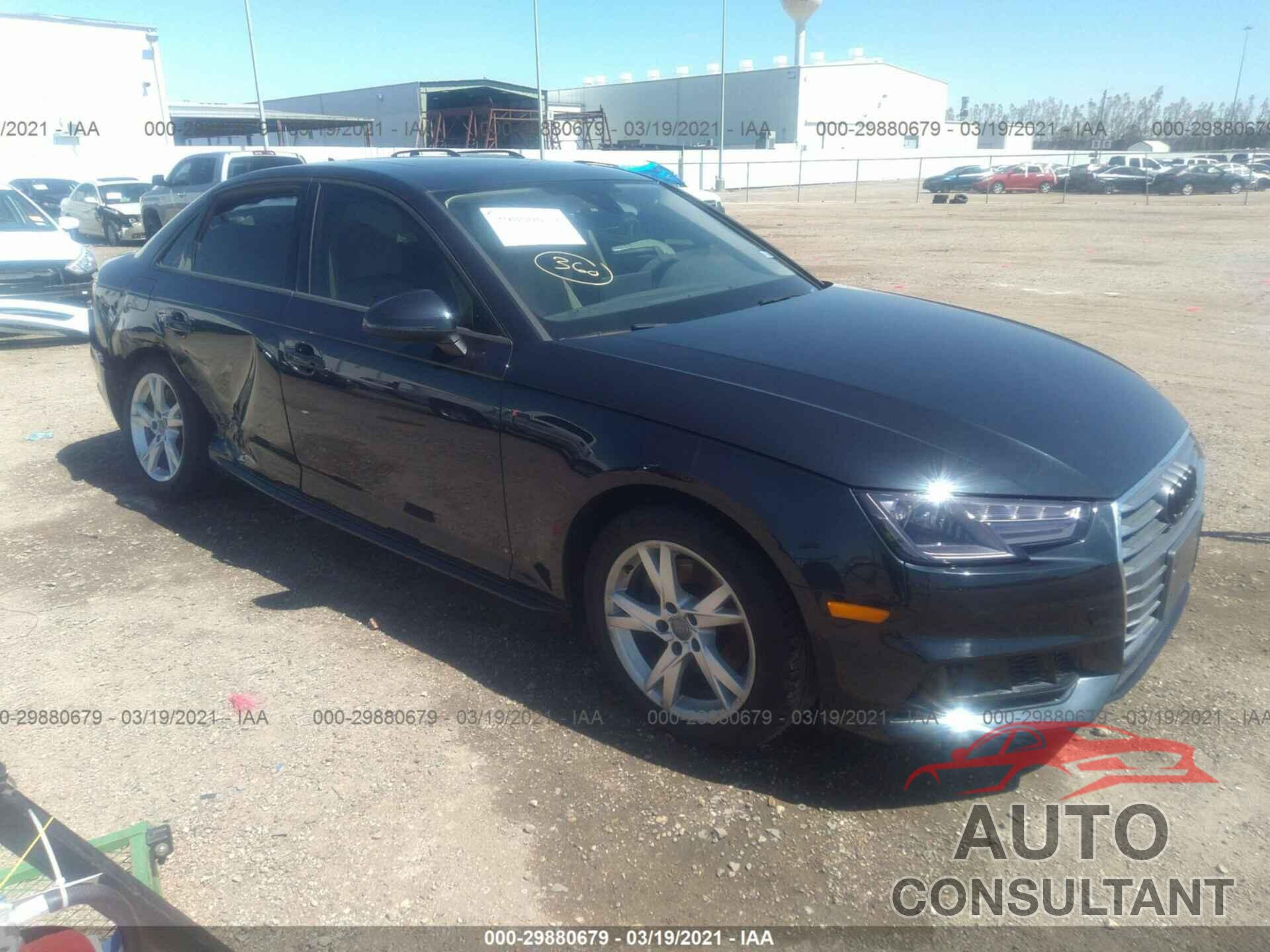 AUDI A4 2018 - WAUKMAF41JA215604