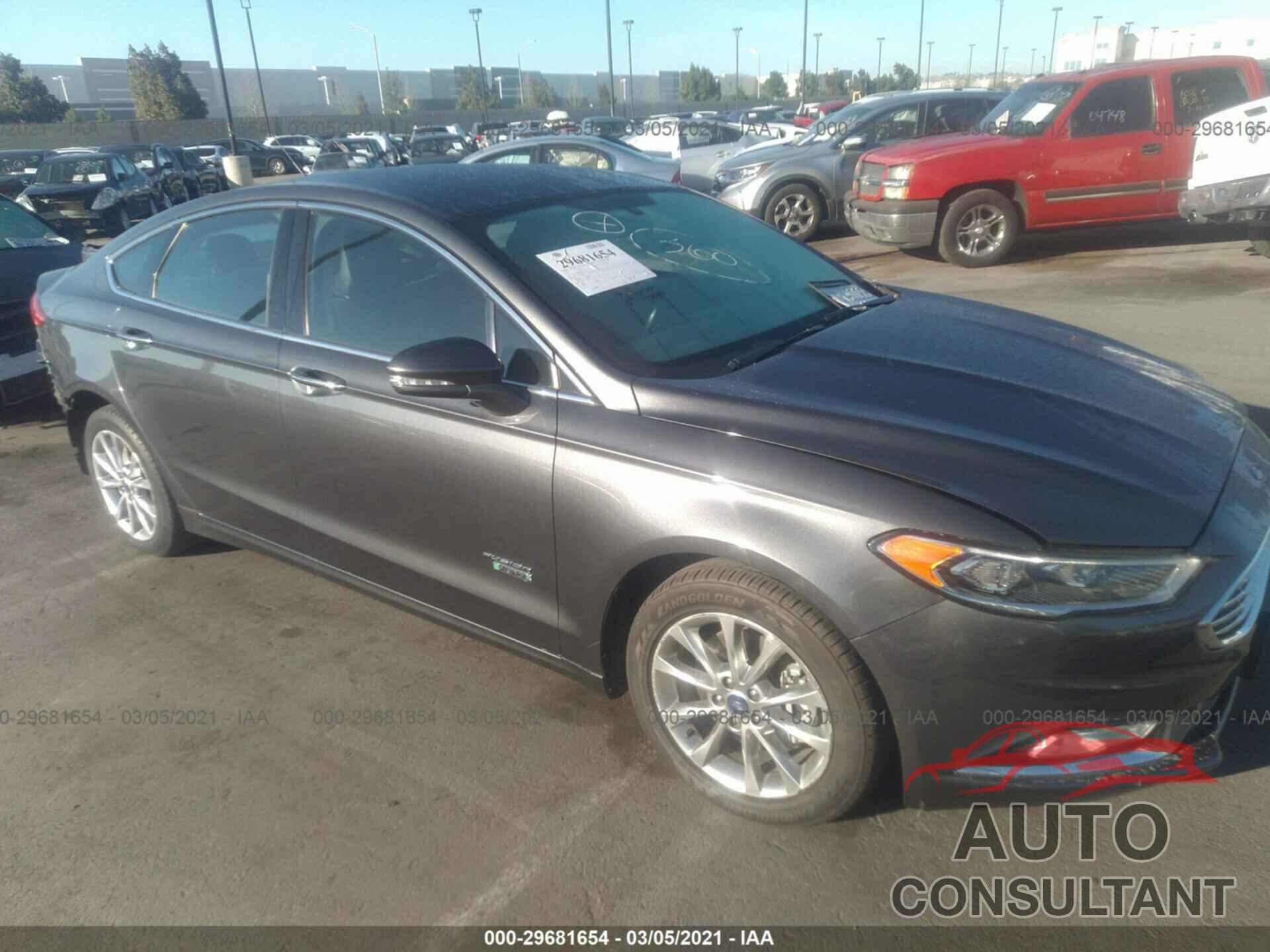 FORD FUSION ENERGI 2017 - 3FA6P0PU9HR414328