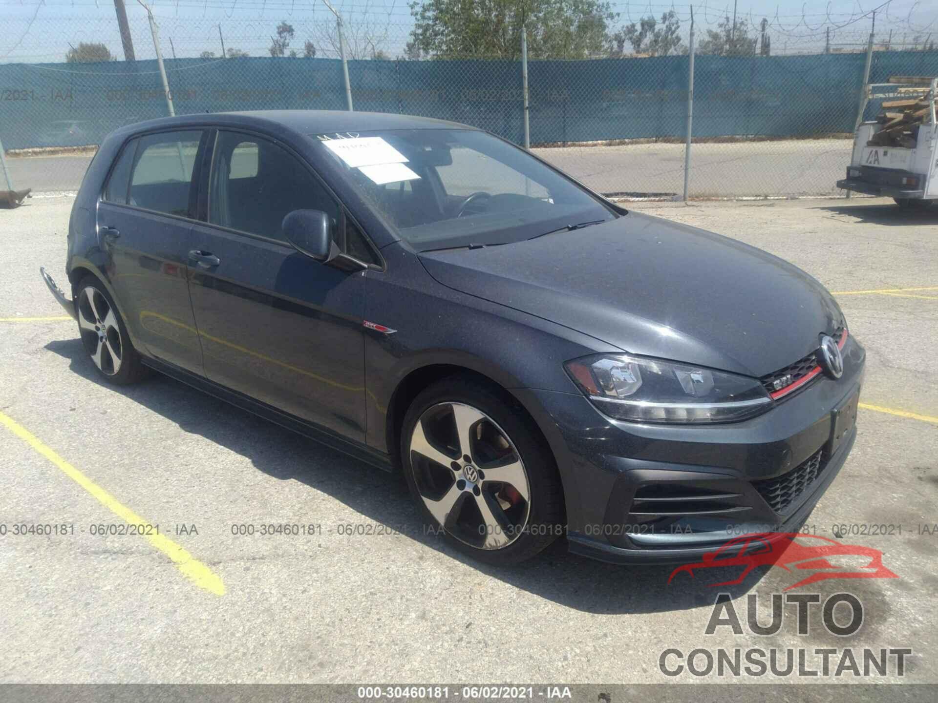 VOLKSWAGEN GOLF GTI 2018 - 3VW447AU3JM296238