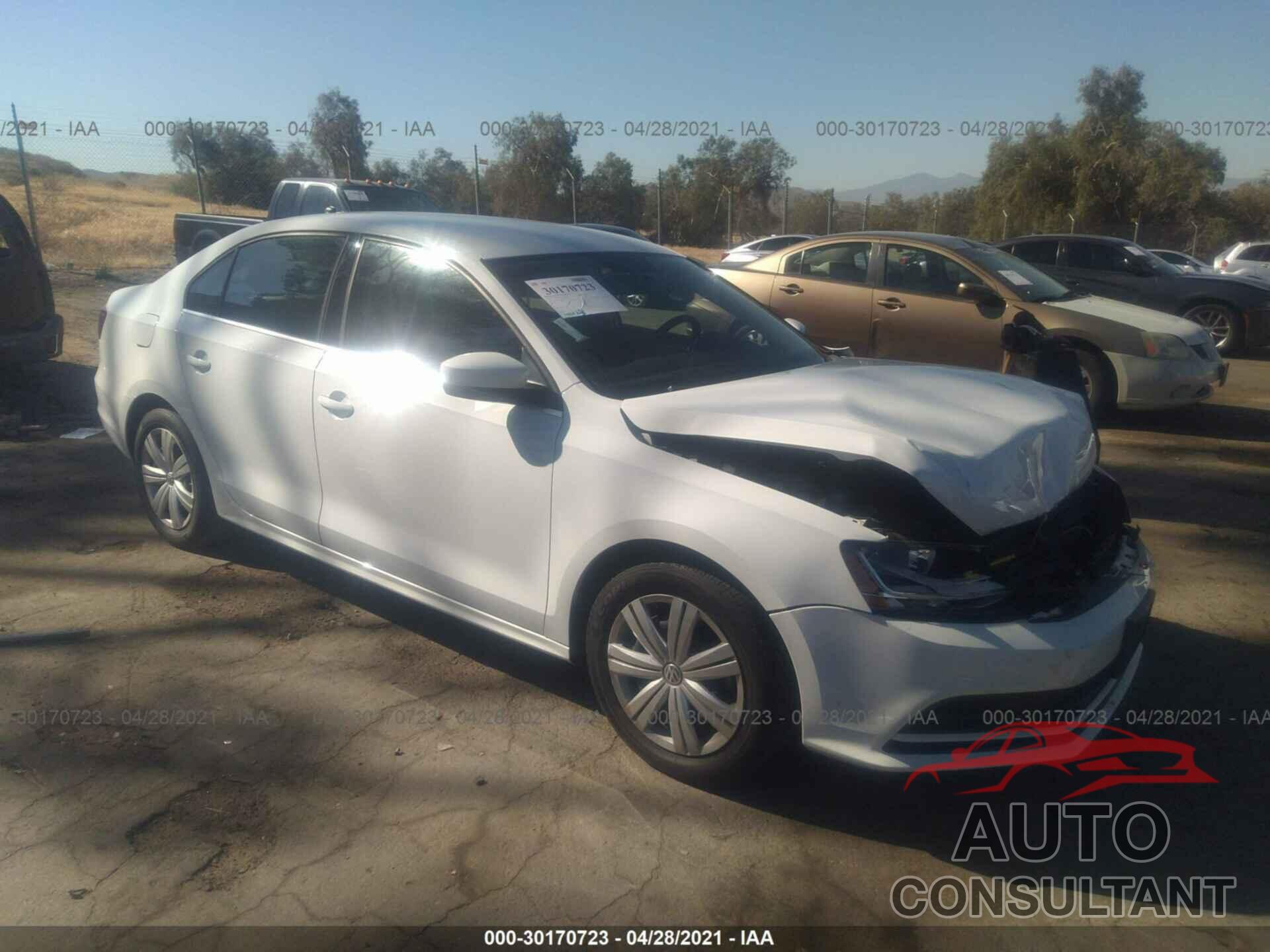 VOLKSWAGEN JETTA 2017 - 3VW2B7AJ4HM265657