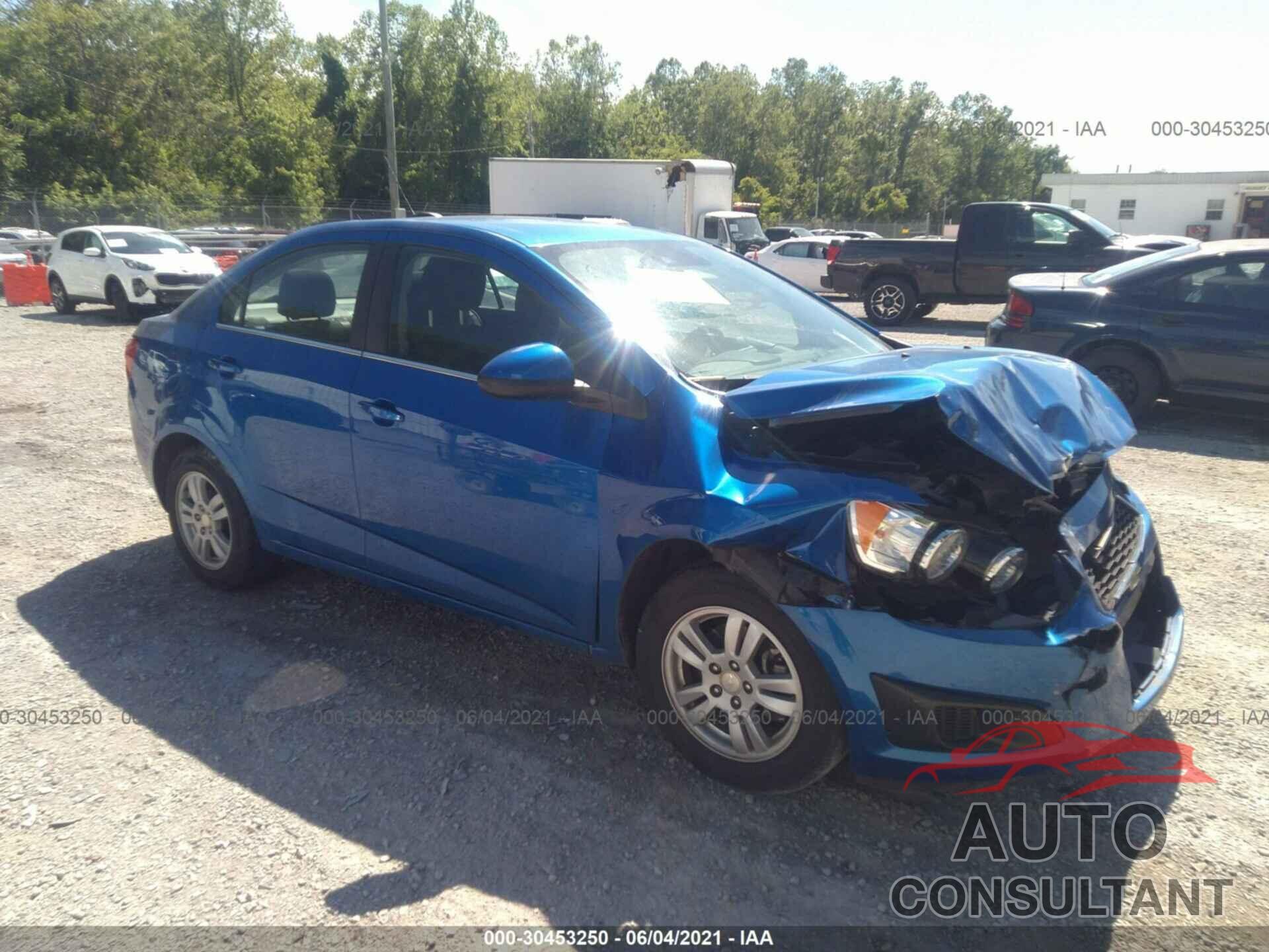 CHEVROLET SONIC 2016 - 1G1JC5SHXG4144288