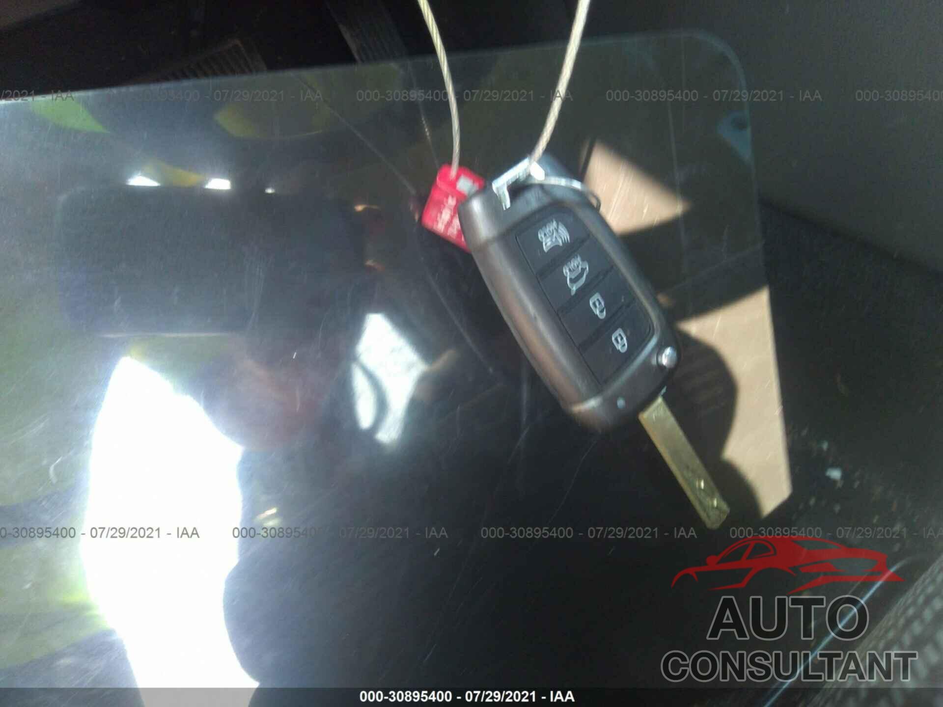 HYUNDAI KONA 2021 - KM8K12AA1MU612470
